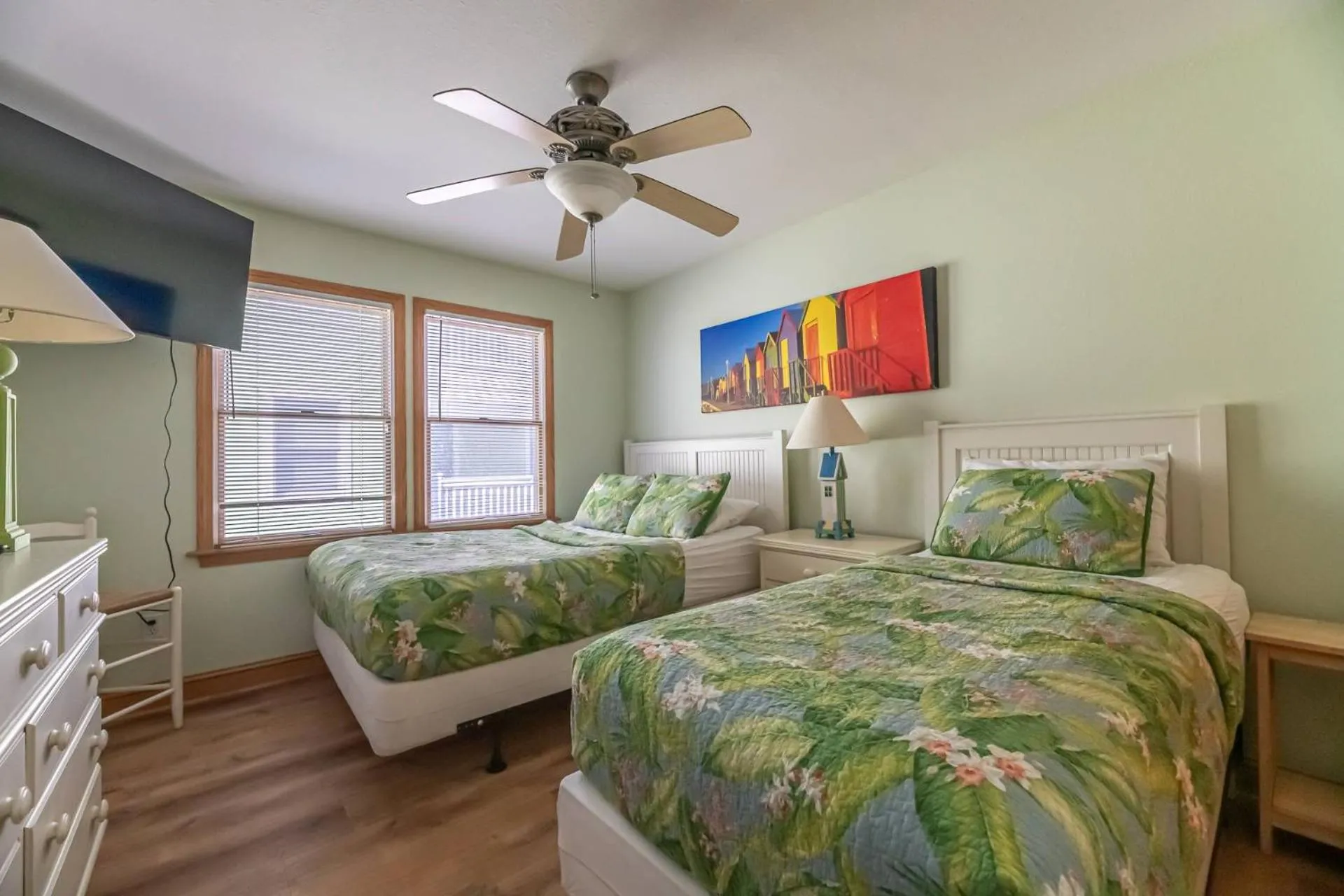 Bed in Jockey's Ridge Haven