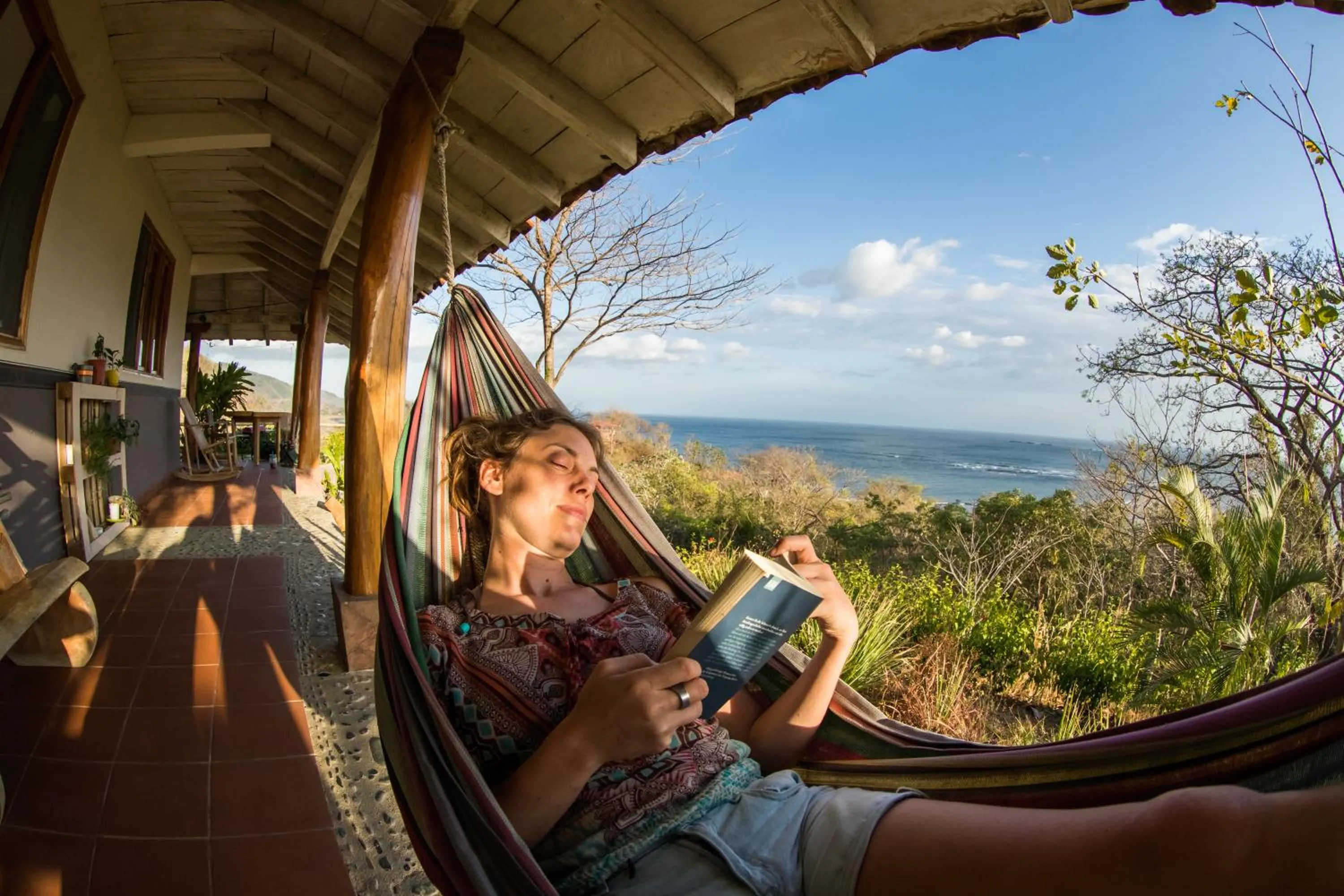 Sea view in Hotel Kambutaleko