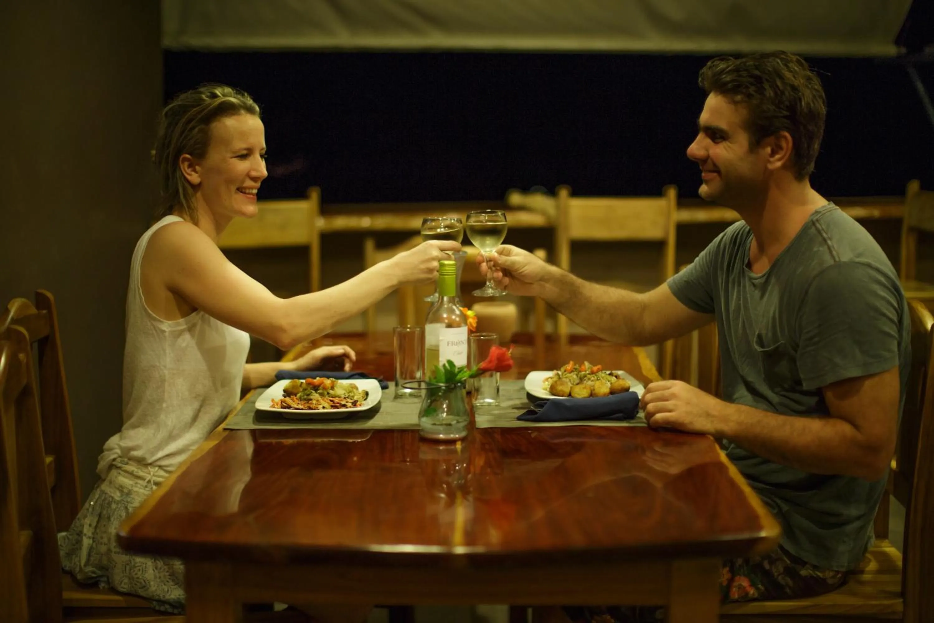 Restaurant/places to eat in Hotel Kambutaleko