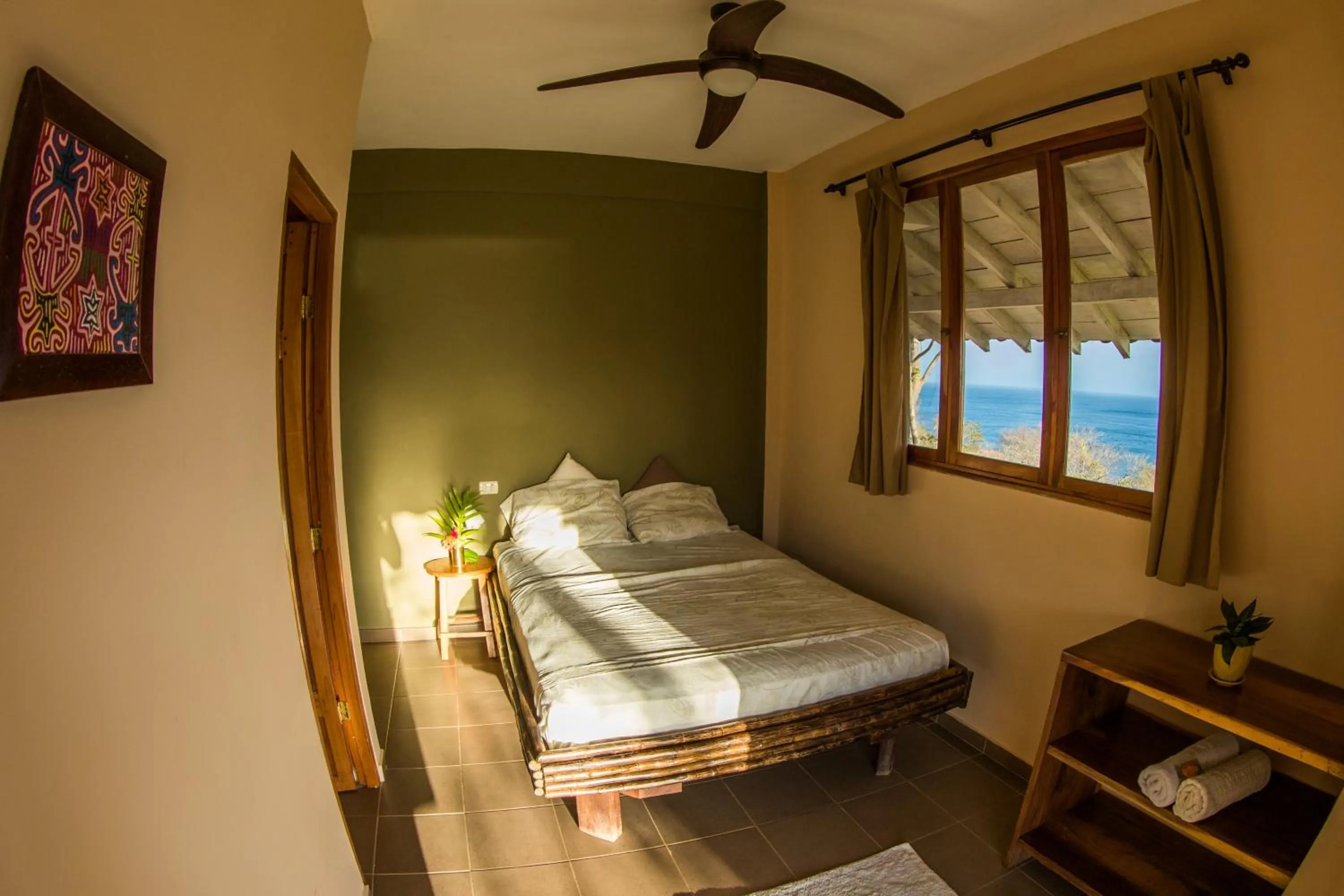 Bed in Hotel Kambutaleko