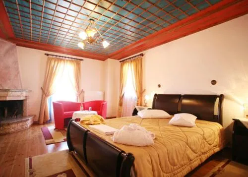 Bed in Hotel Ladias