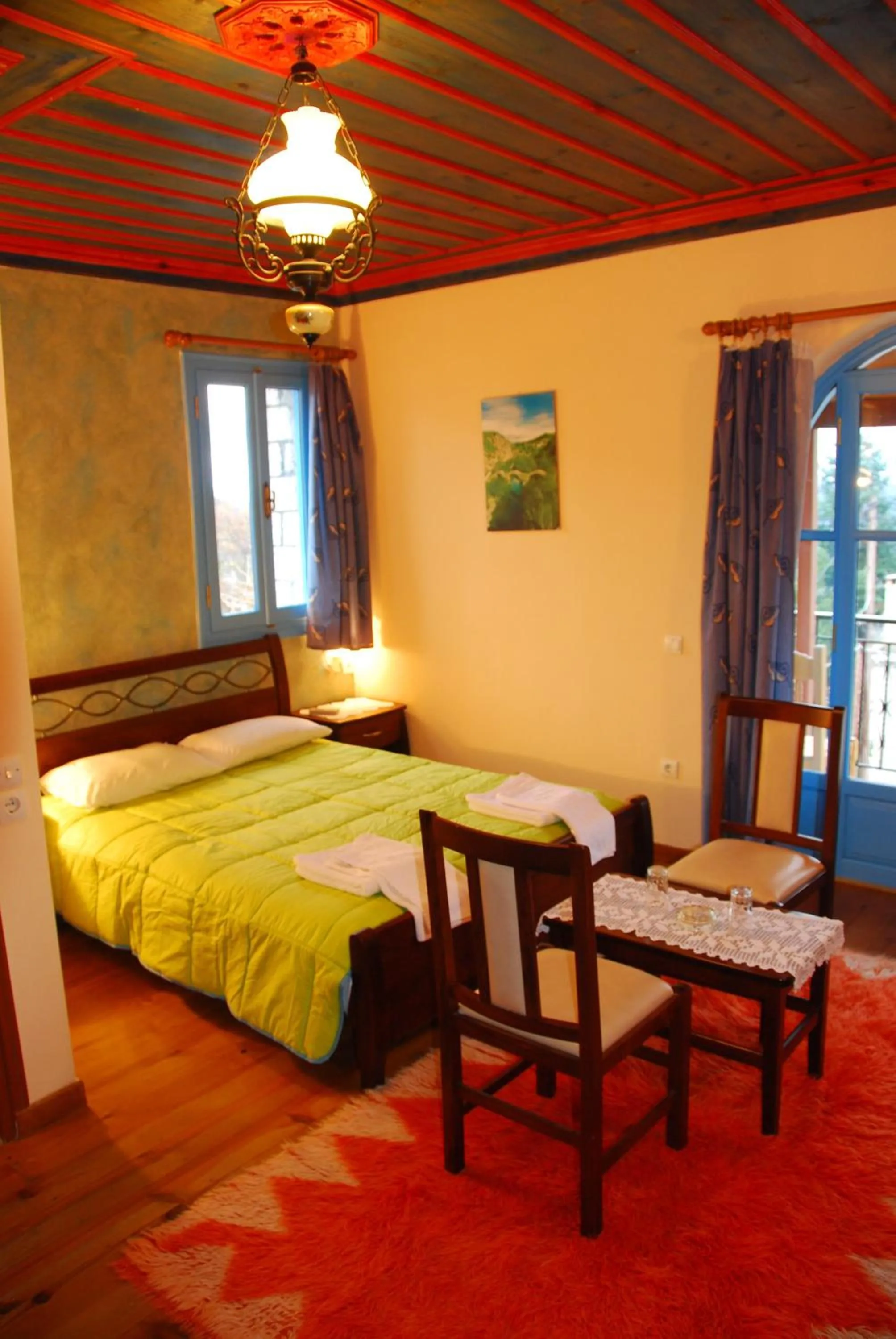 Bed in Hotel Ladias