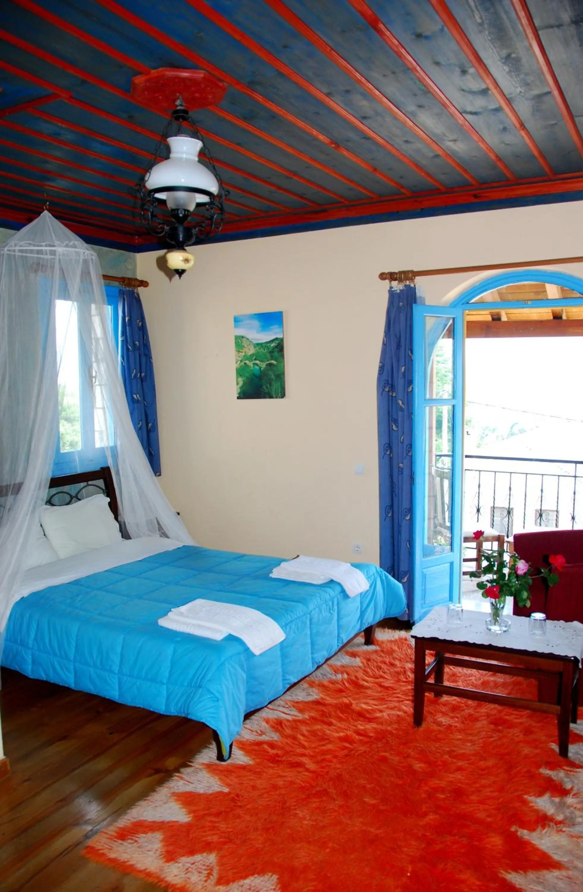 Bed in Hotel Ladias