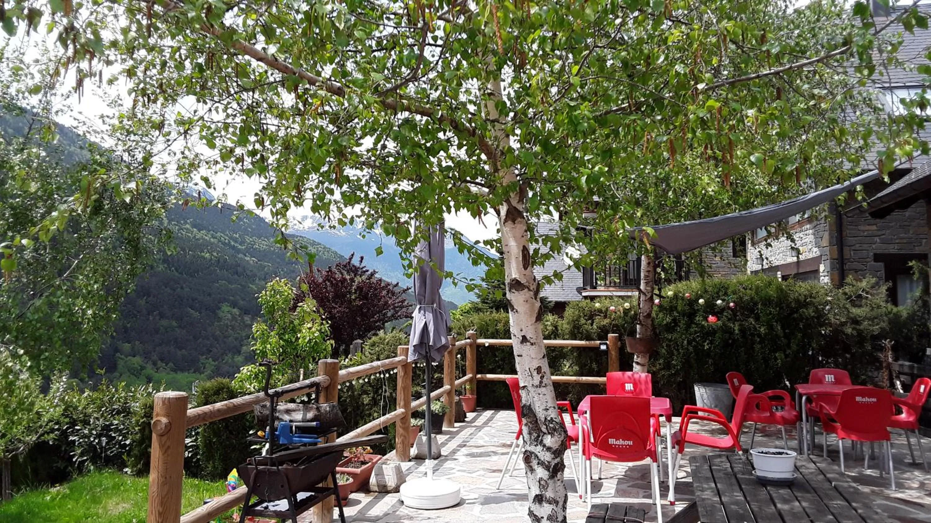 Balcony/Terrace in Hotelet de Betlan