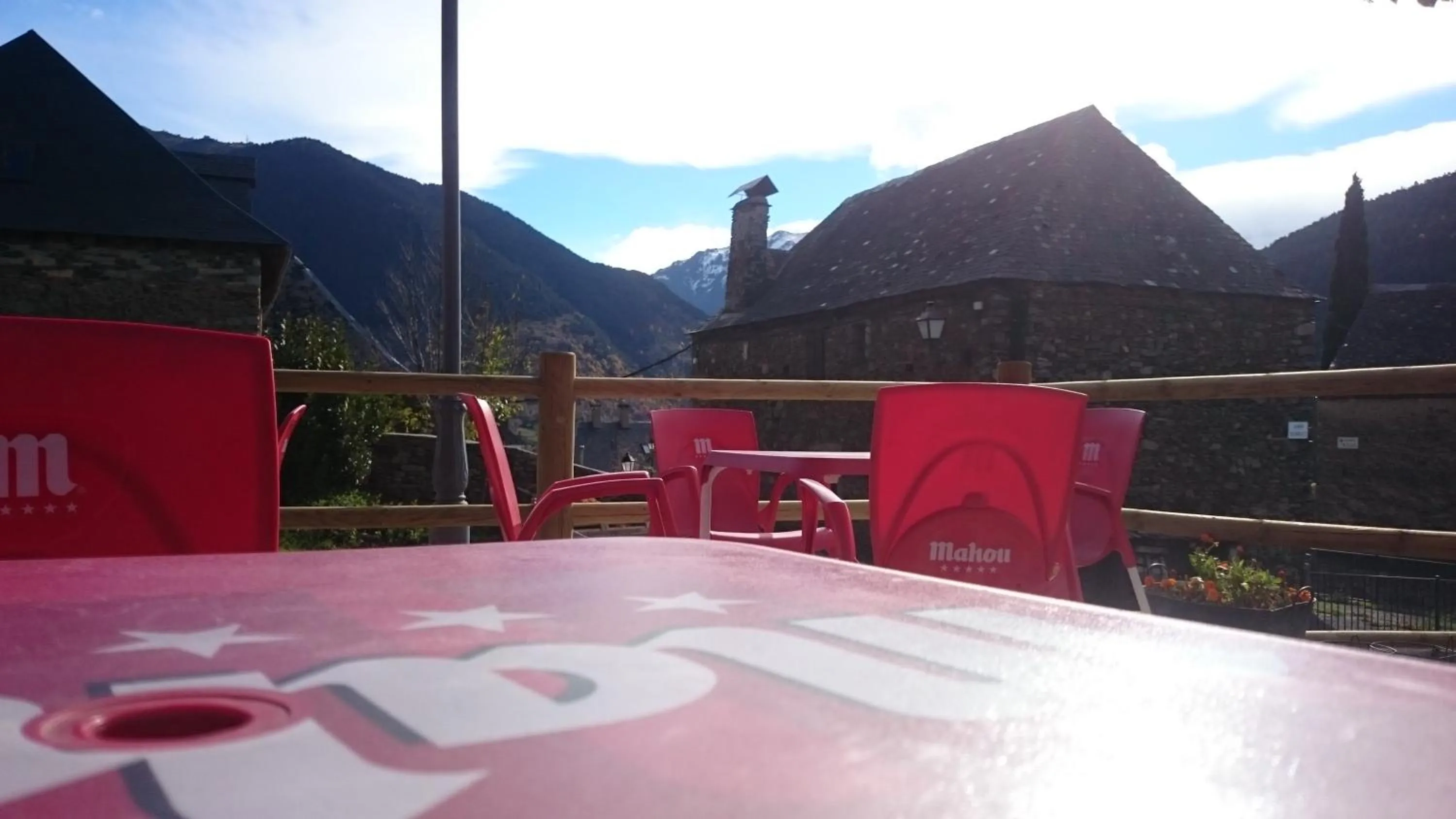 Balcony/Terrace in Hotelet de Betlan