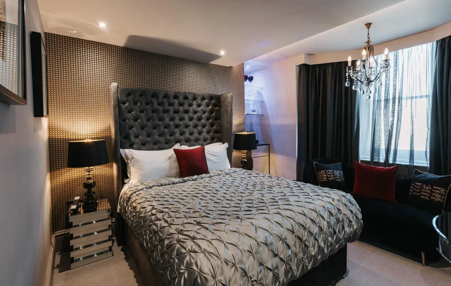 Luxury Sea View in Square Townhouse Luxury Sea View in Square Townhouse