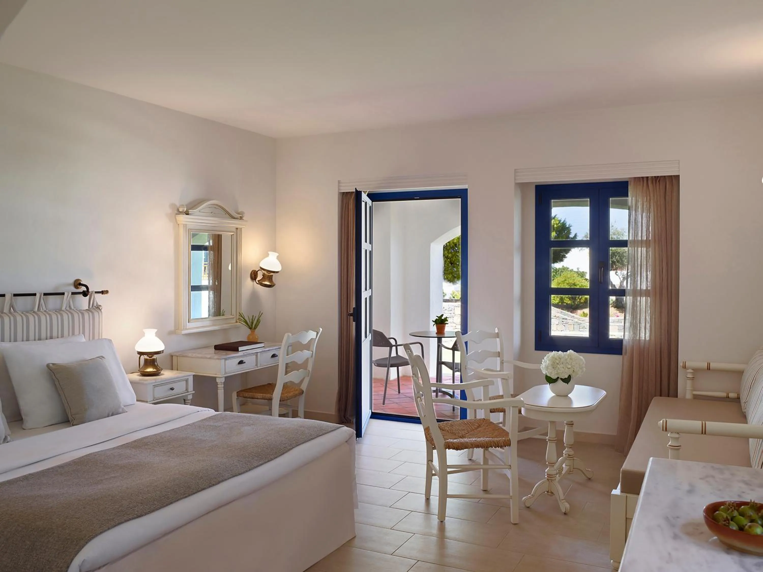 Bed in Creta Maris Resort