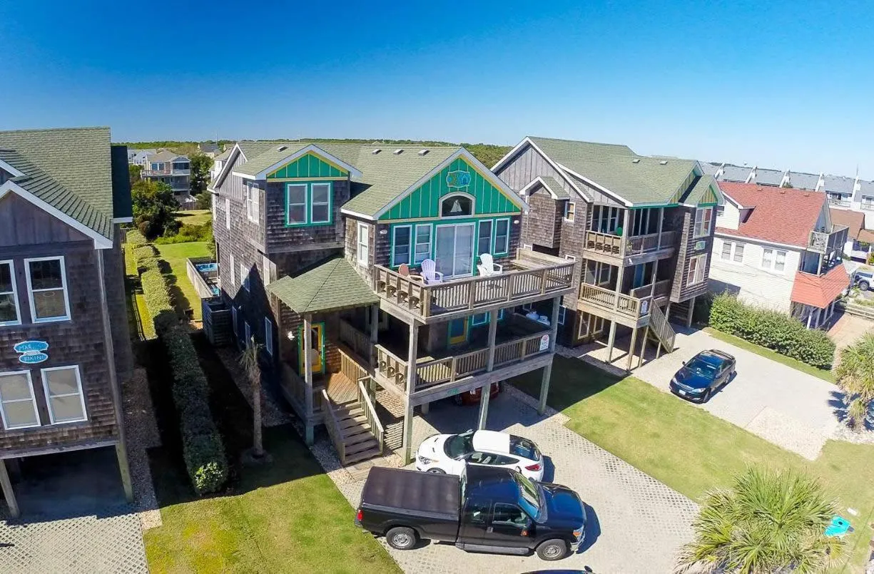 Island Time - NH MP 11, 50 Ft to Beach, Elevator, Pool, Free Pool Heat, Hot Tub, Pets OK, YR Flex