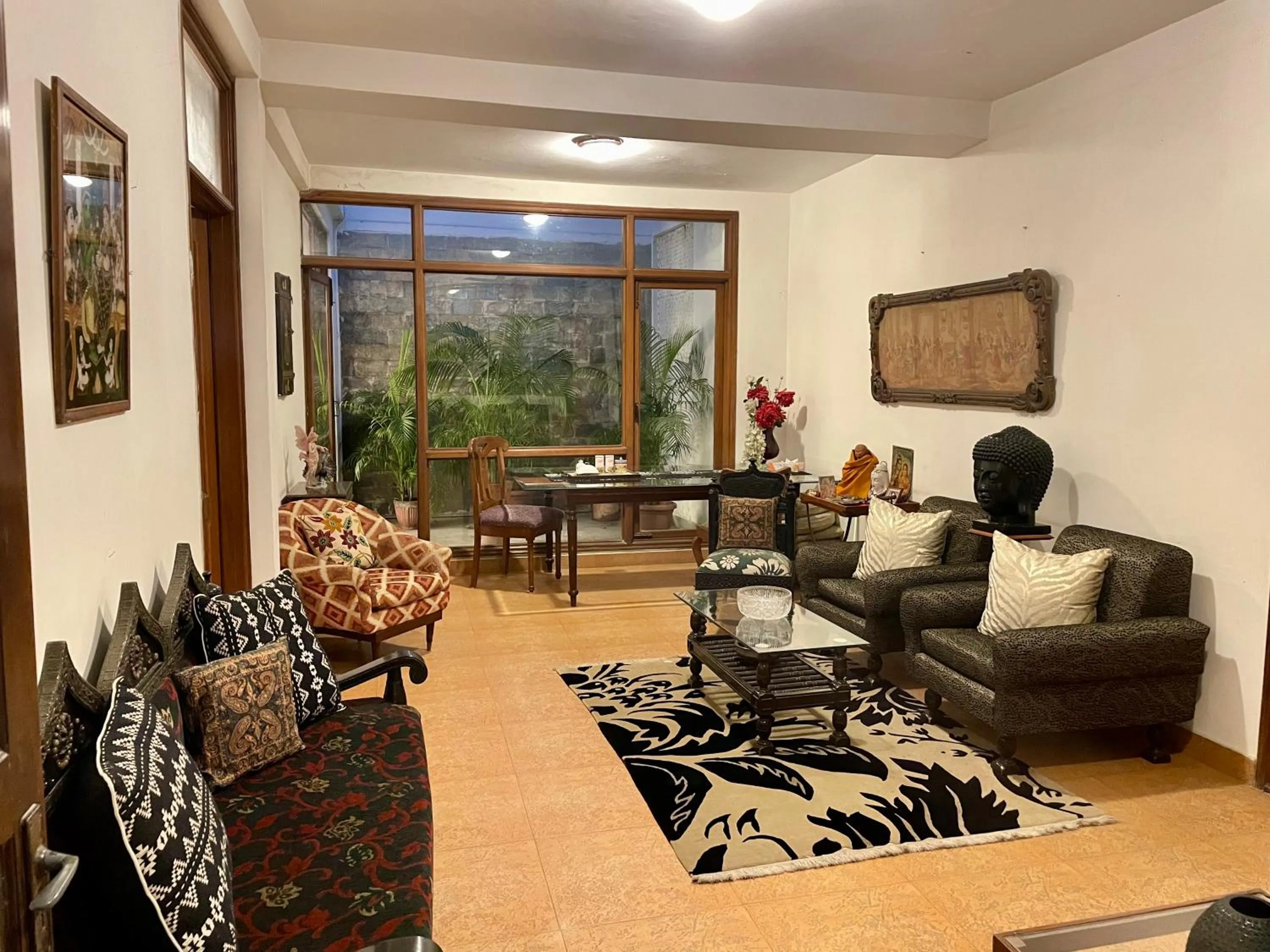 Seating area in The Stay Inn New Delhi