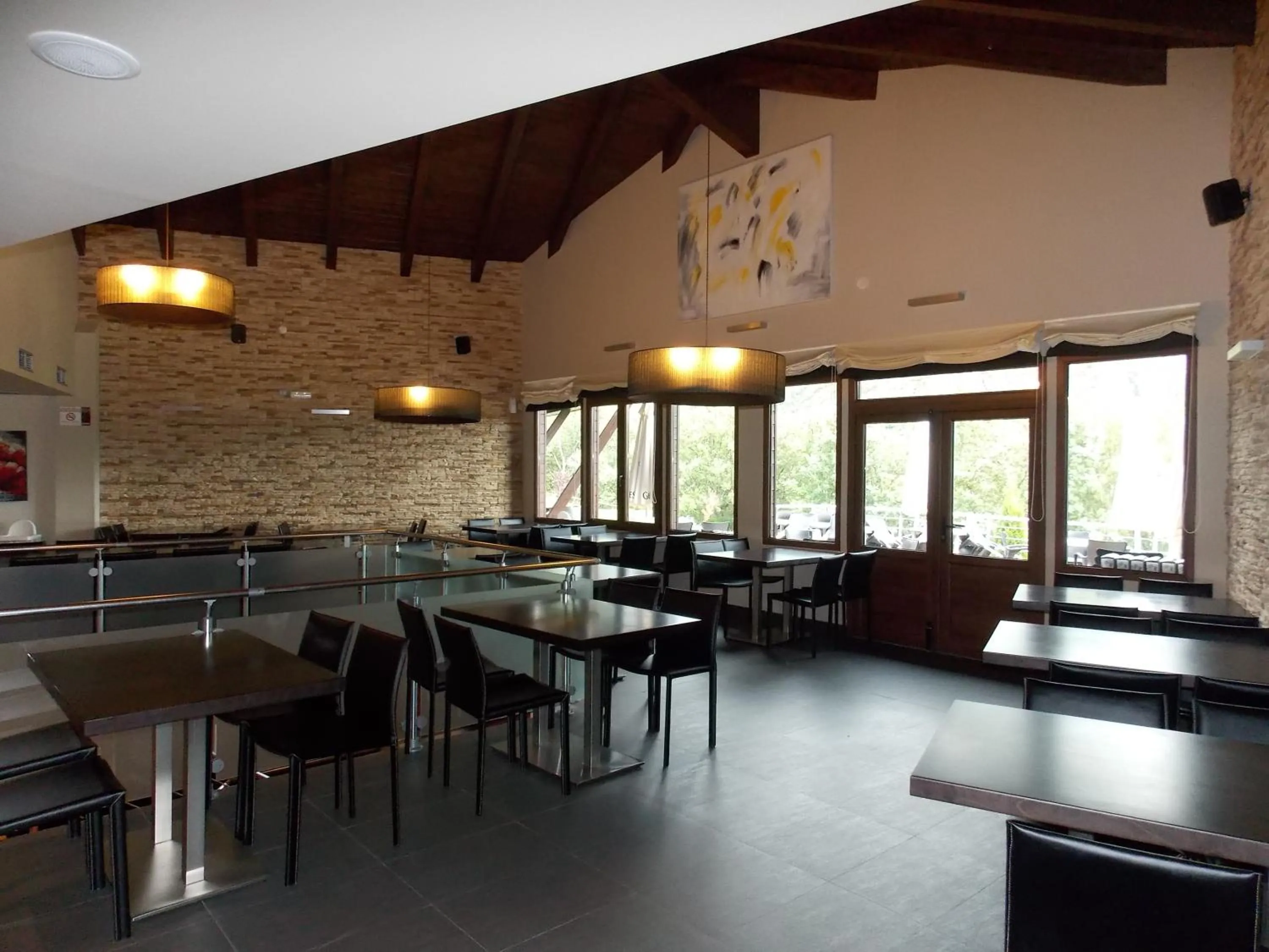 Restaurant/places to eat in Aparthotel Bubal