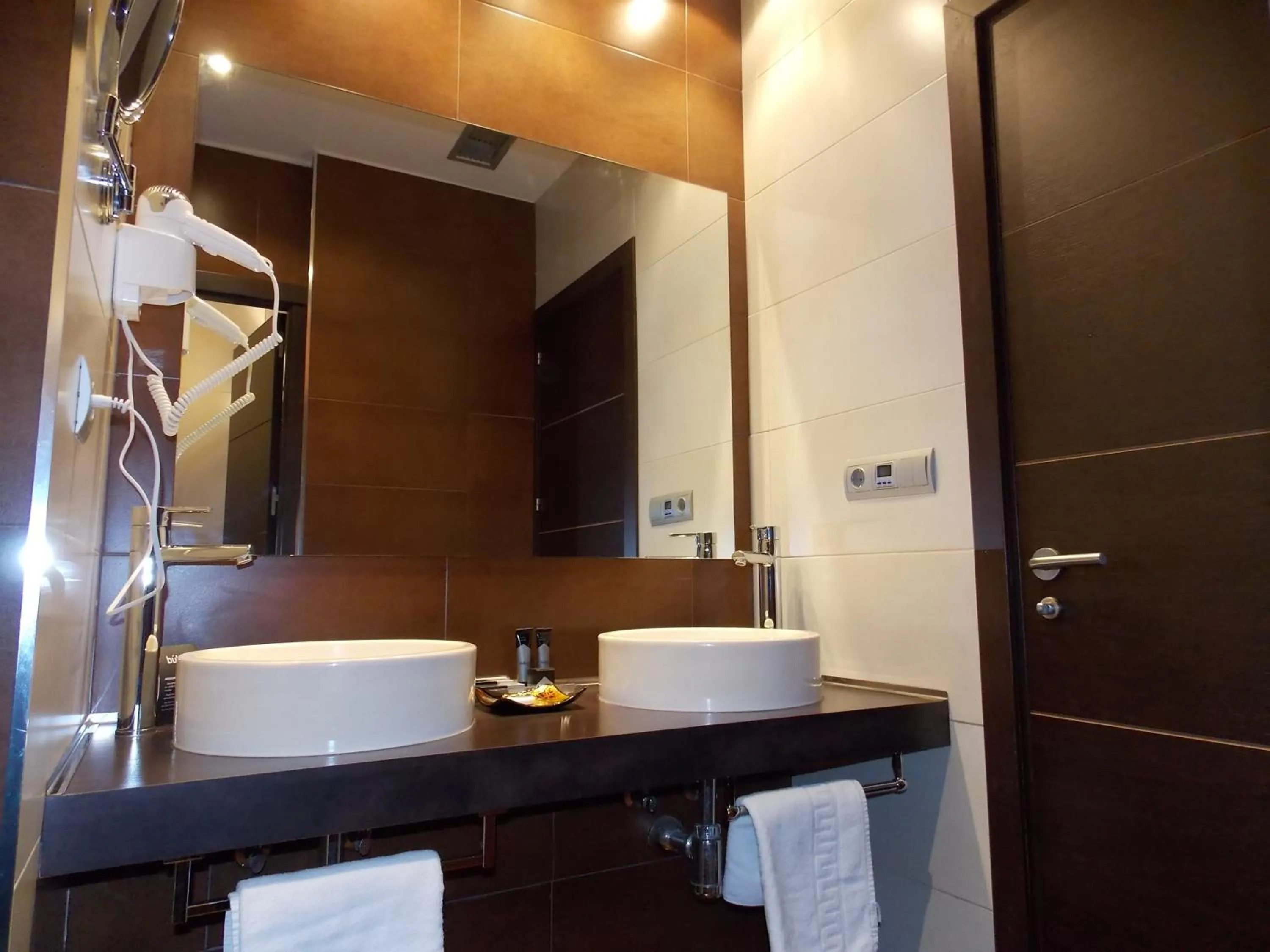 Bathroom in Aparthotel Bubal