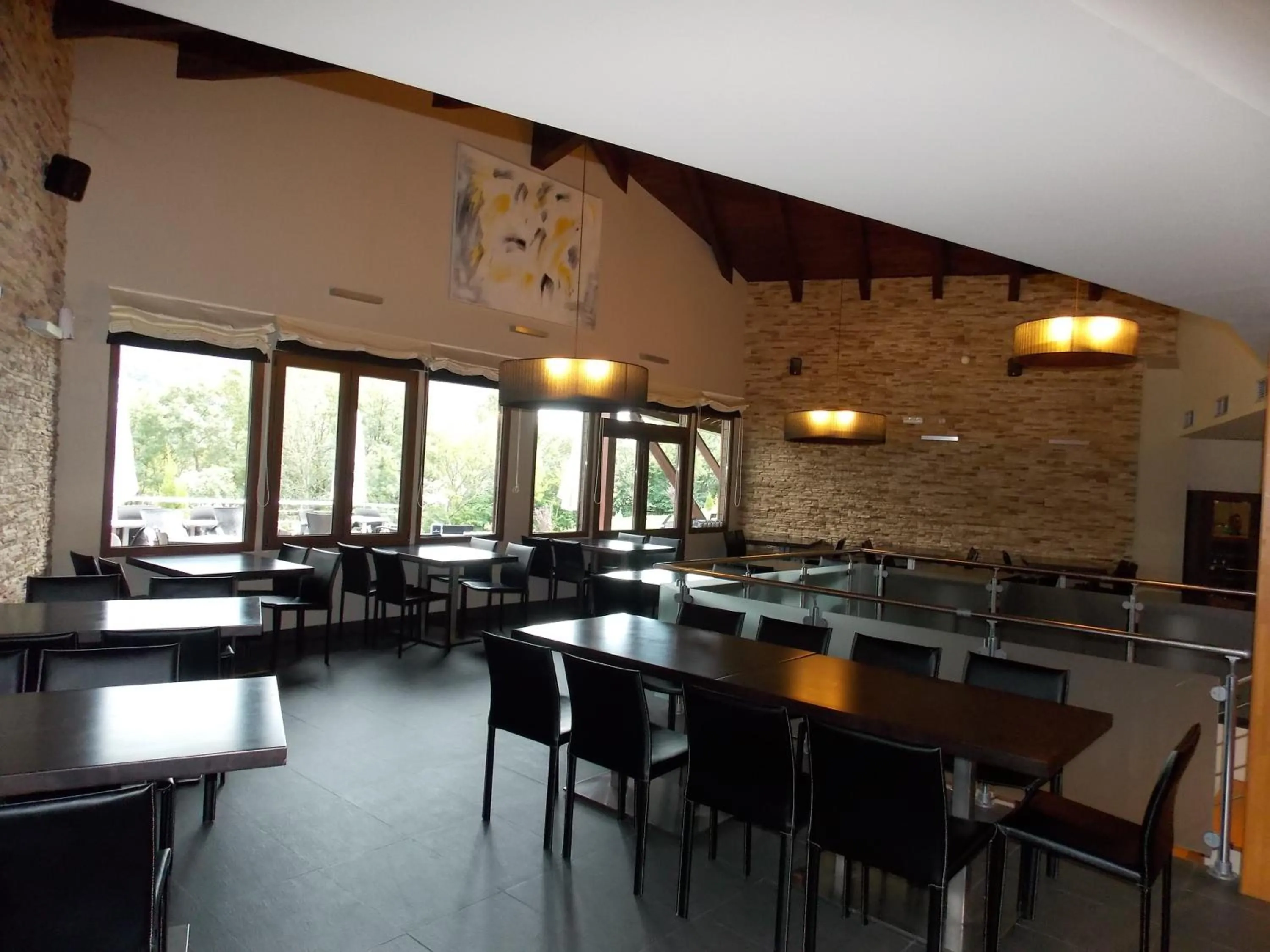 Restaurant/places to eat in Aparthotel Bubal