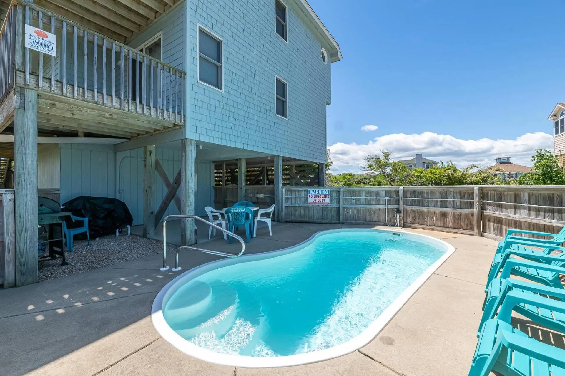 A Salty Piece of Land - Corolla, Ocean Sands, Pool, Hot Tub, Ocean View, 100 Yards to Beach