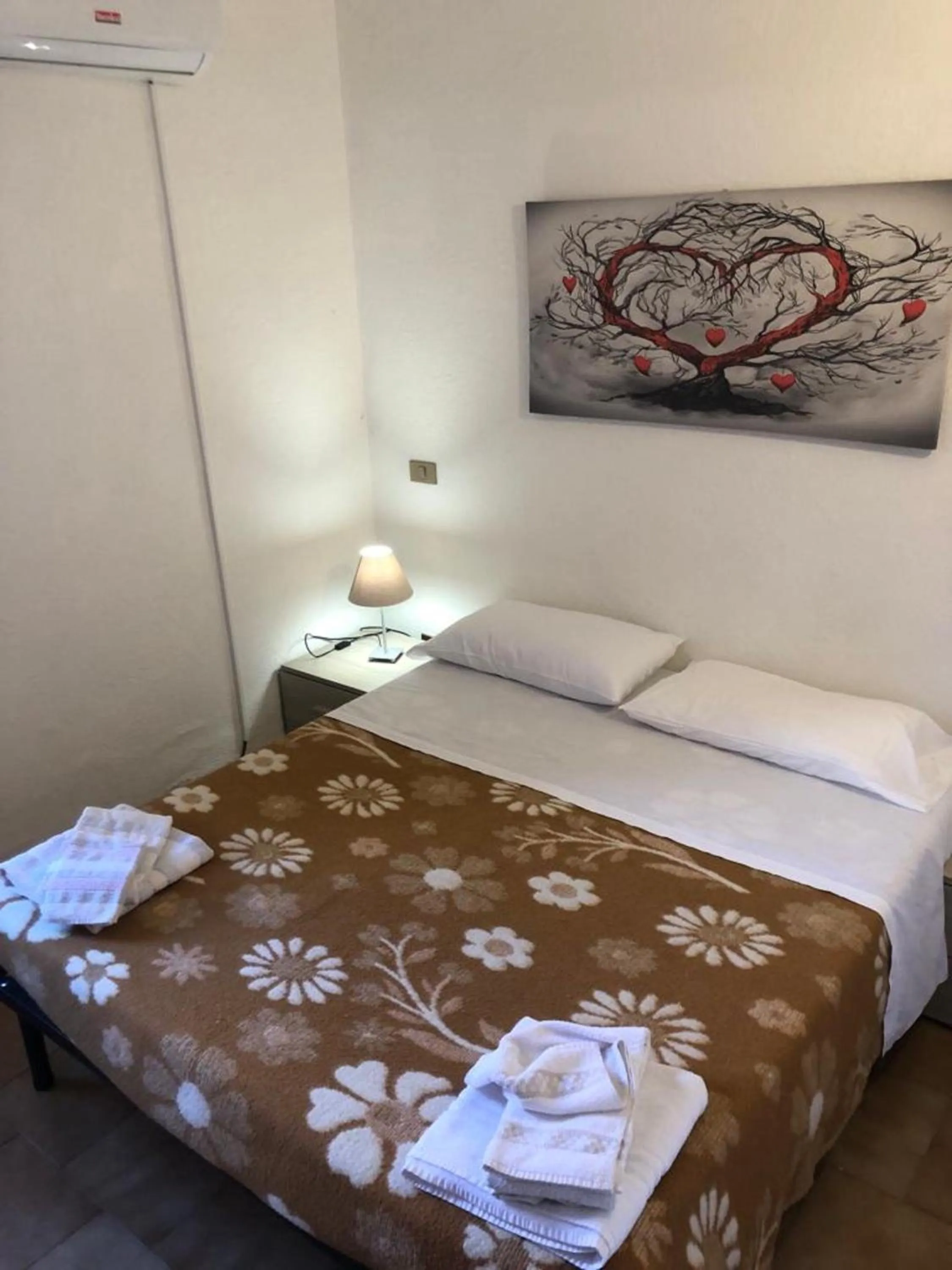 Bed in Hotel Porto Puddu - Il Nido dei Gabbiani