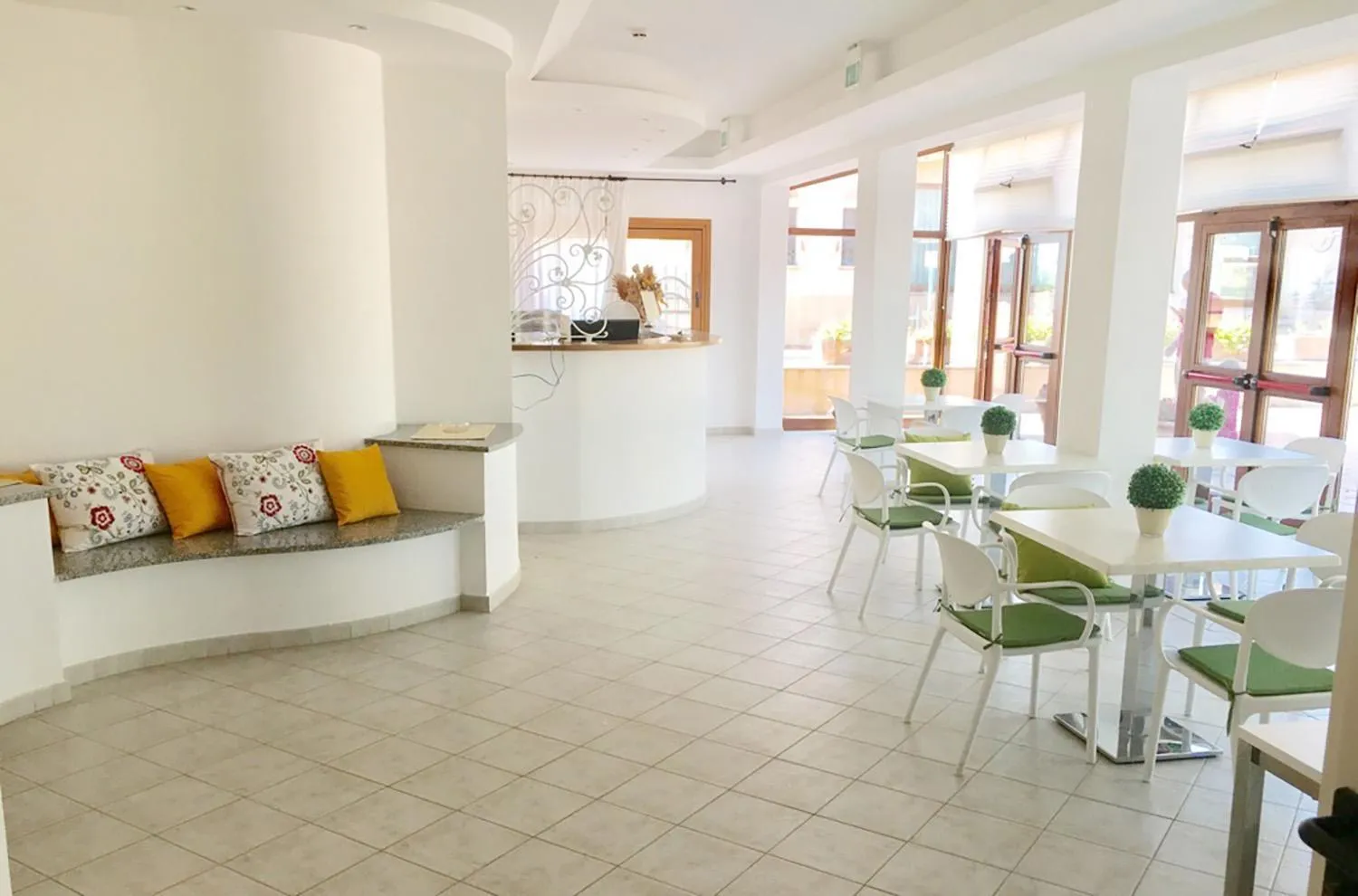 Hotel Porto Puddu - Il Nido dei Gabbiani