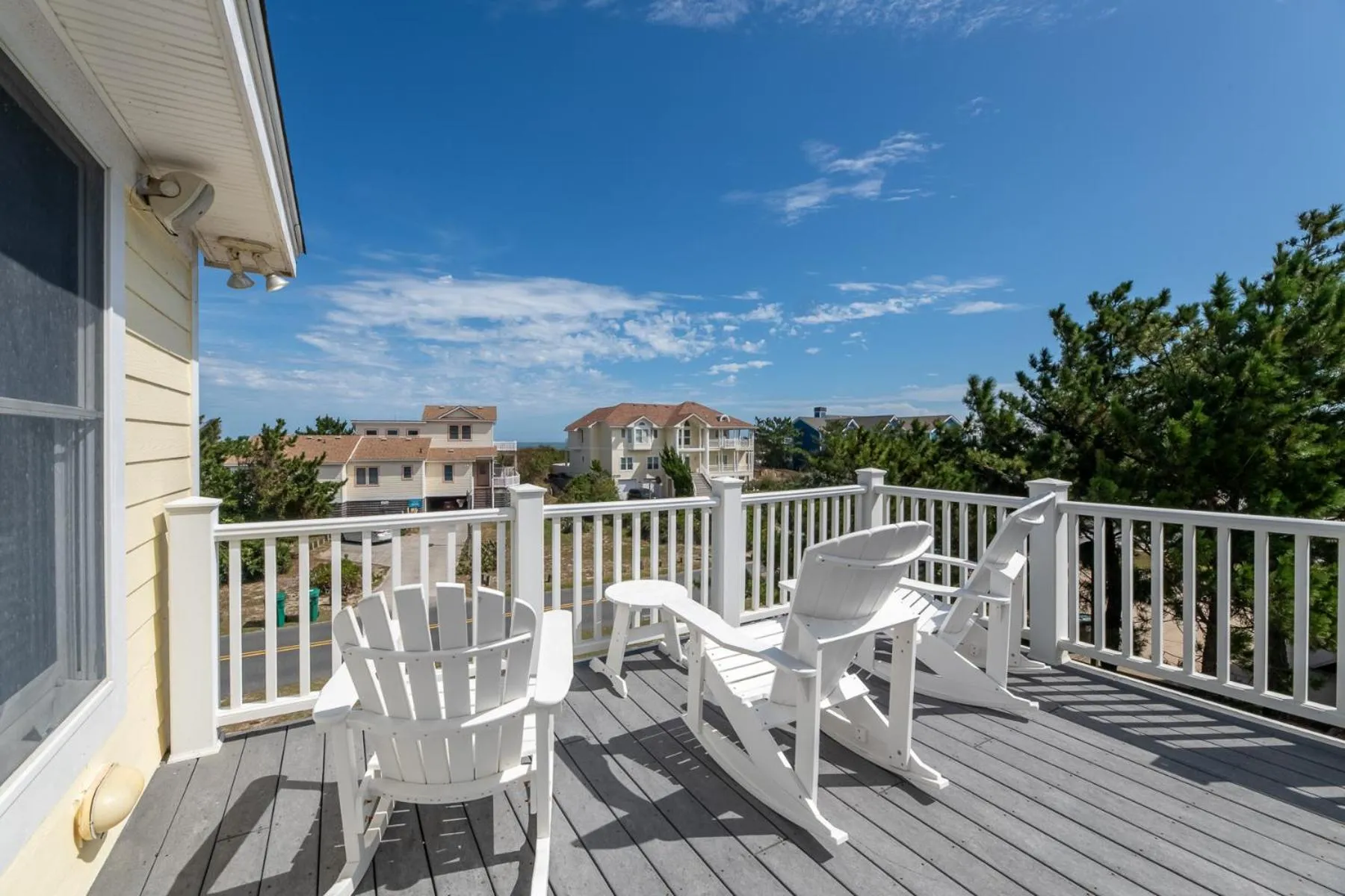 Sea Breeze - Corolla, Whalehead, Beach 50 Yds, Ocean View, Elevator, Pool Table, Foosball, Pool, Hot Tub