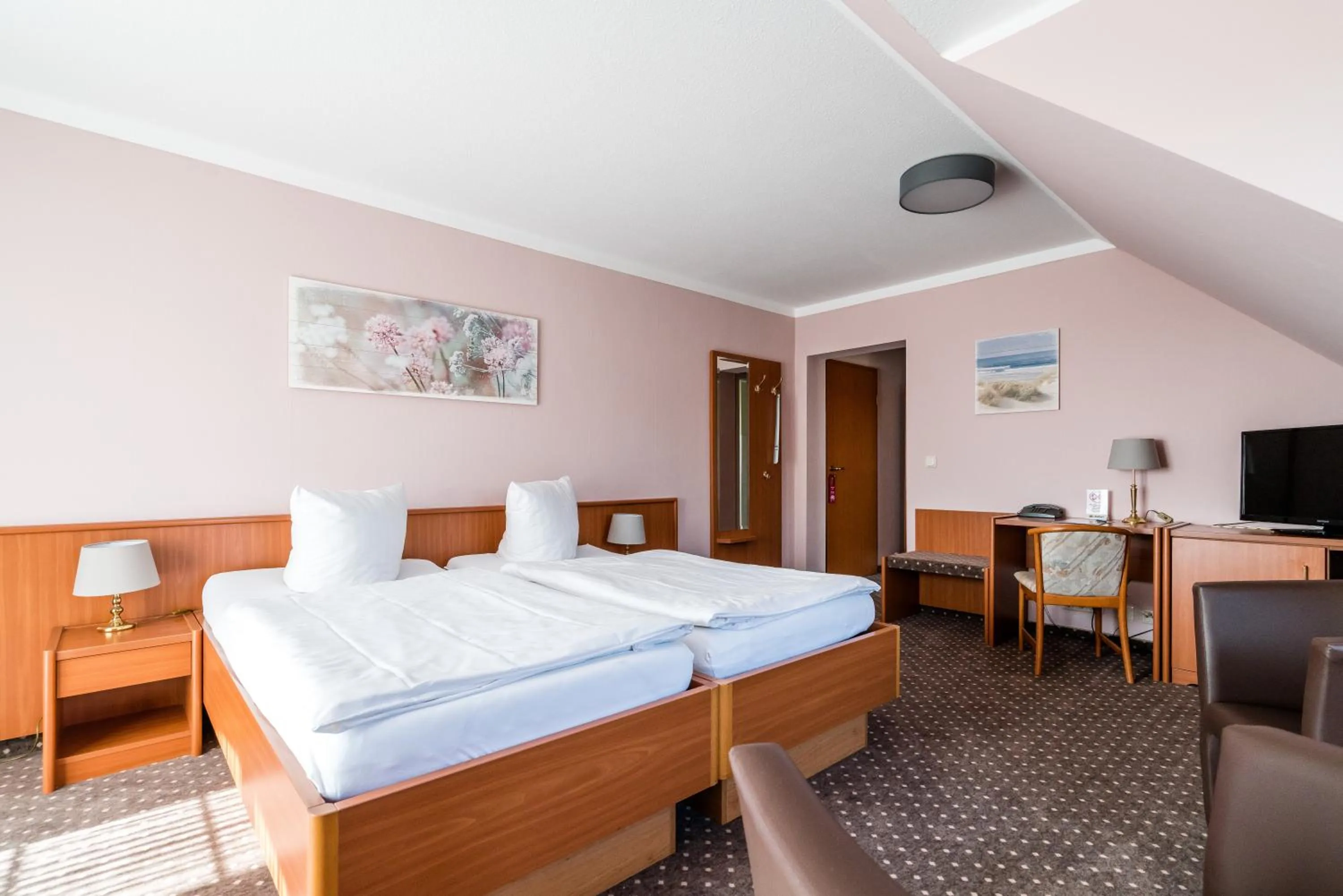 Bed in Hotel Marianne und Restaurant Kiek In