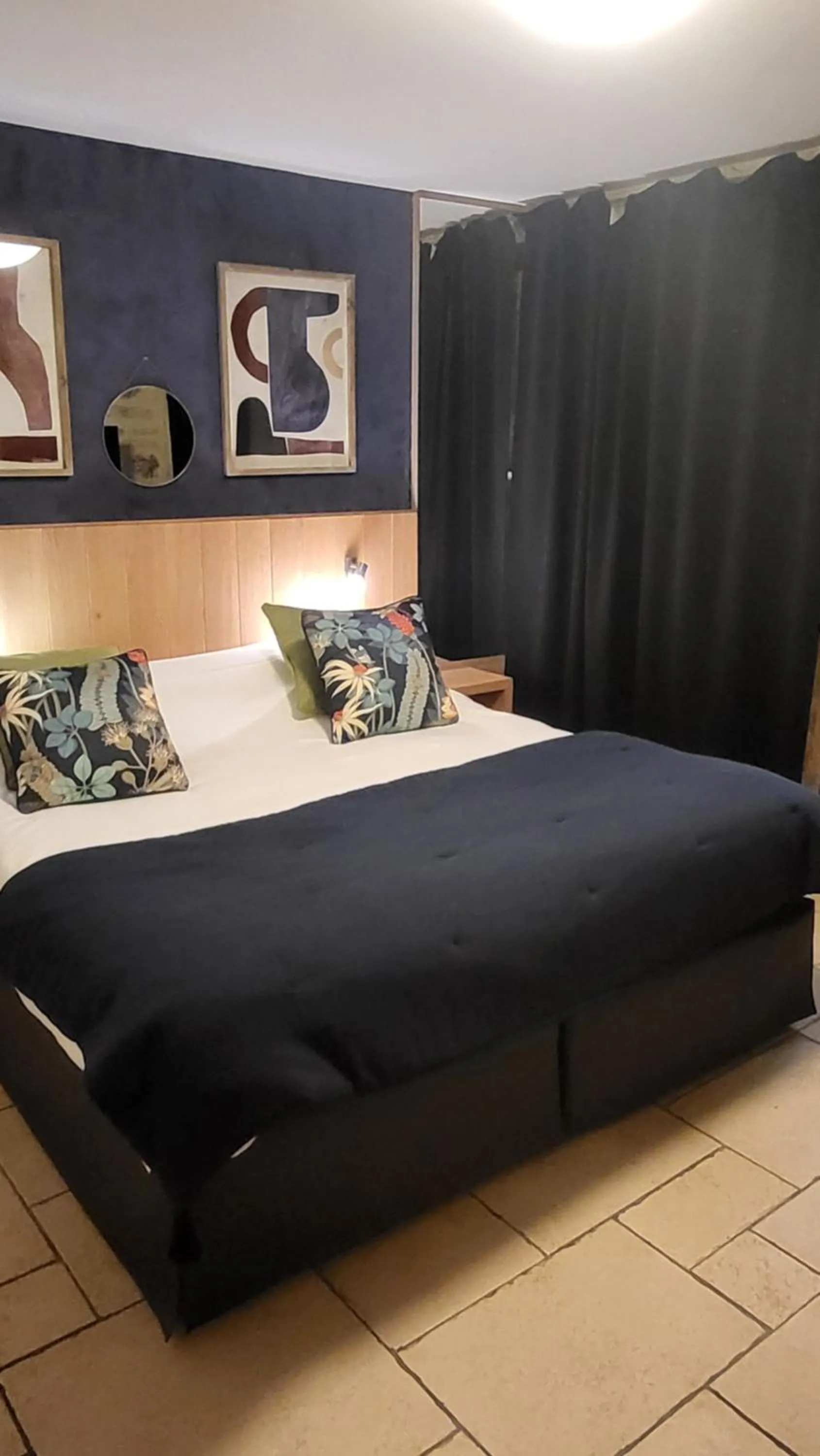 Bed in Hôtel Spa La Truite Dorée