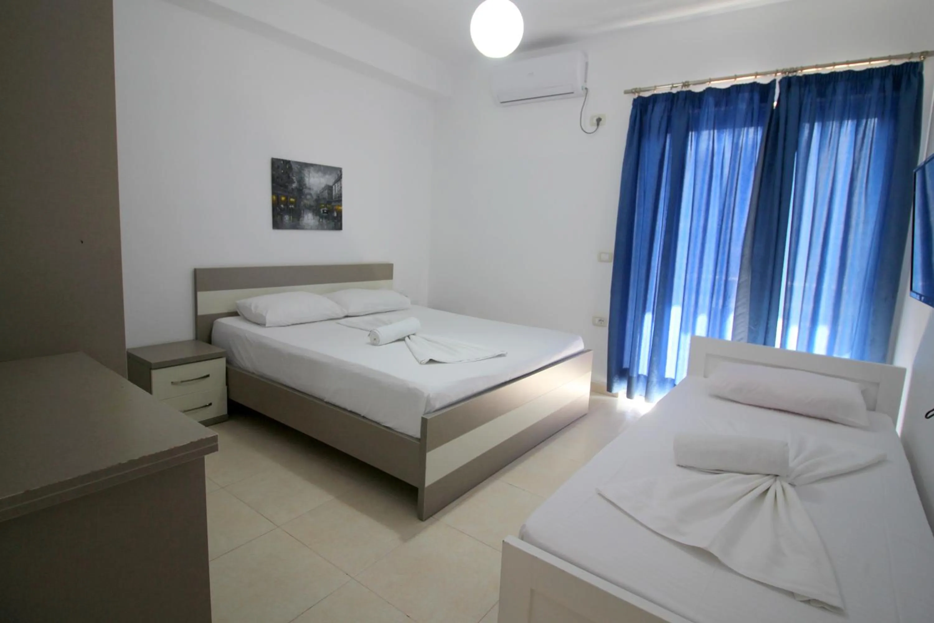 Bed in Hotel Argjiro