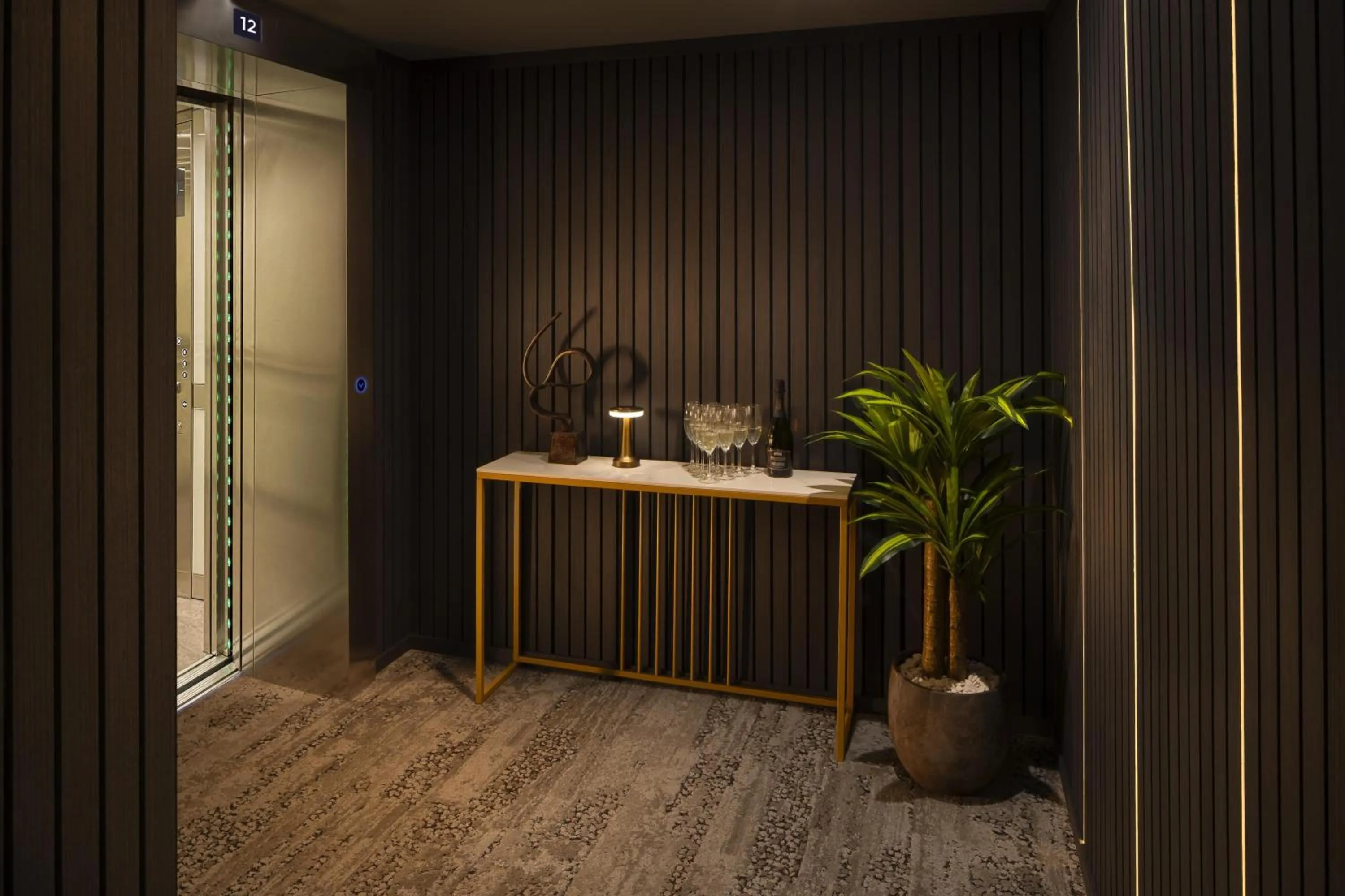 Meeting/conference room in DoubleTree by Hilton Manchester Piccadilly