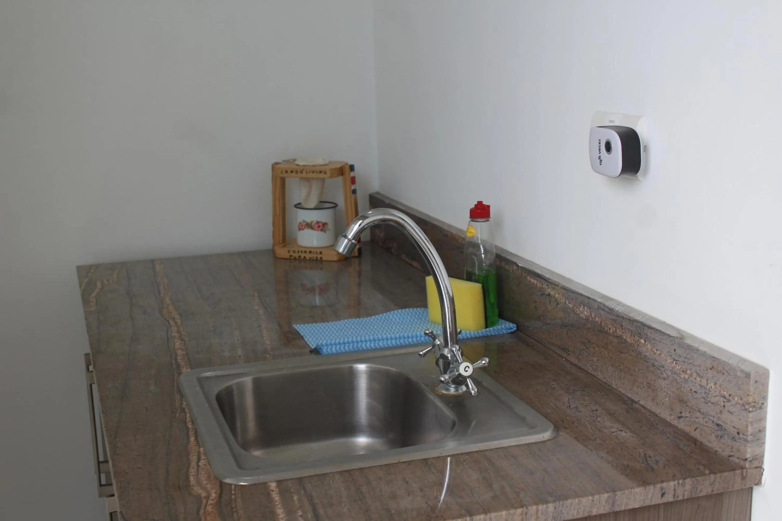 Cando Living Apartments in Central Avenue