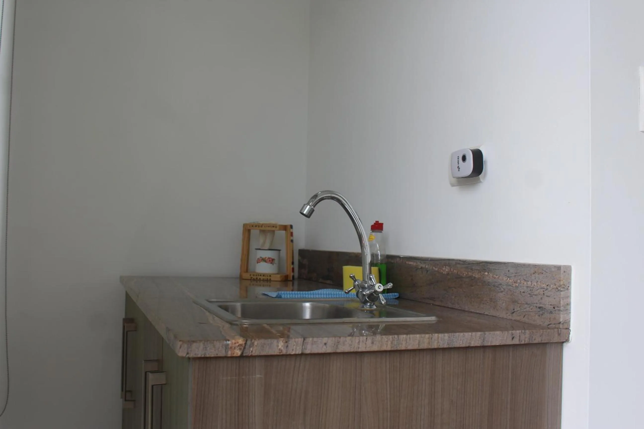 Cando Living Apartments in Central Avenue