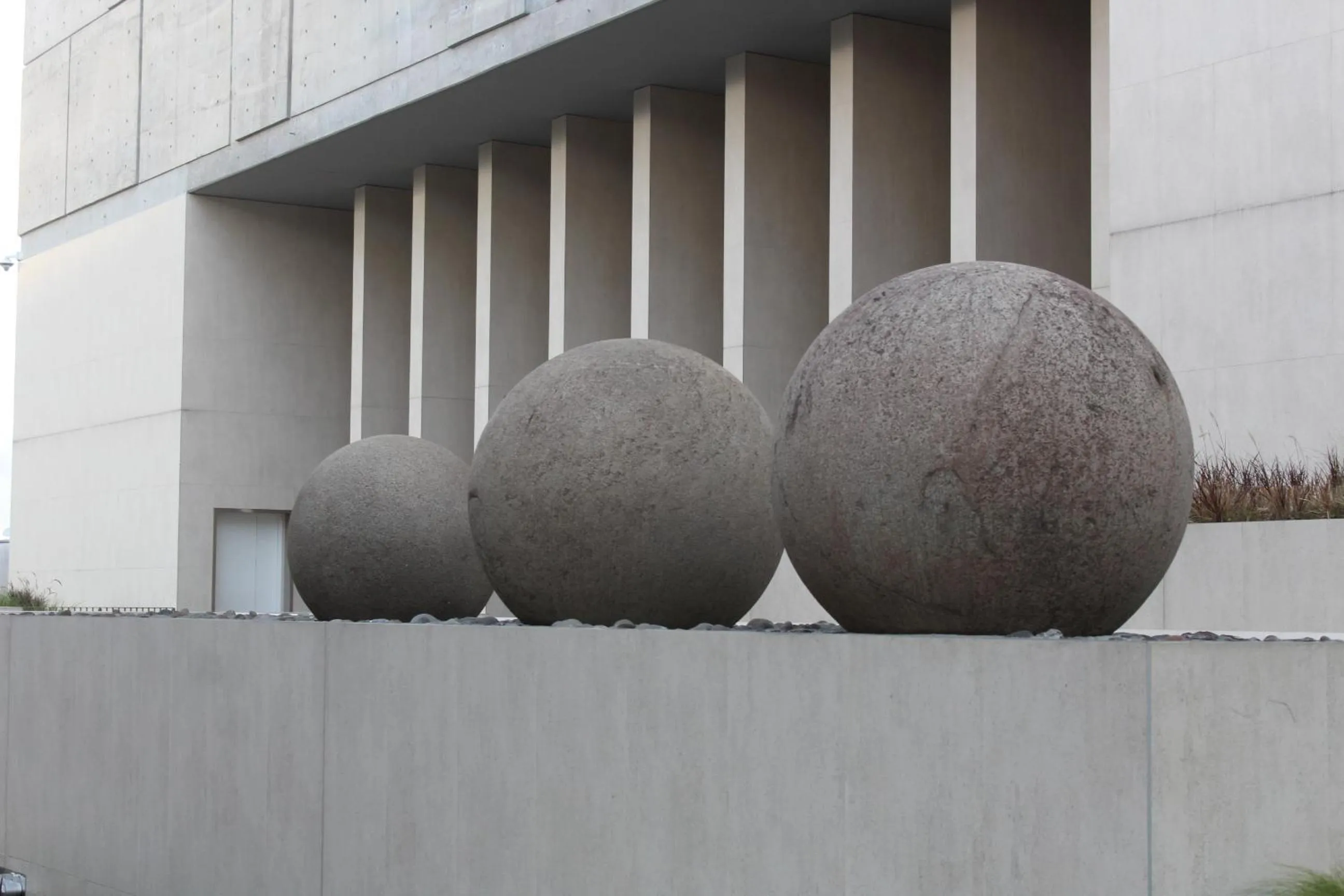 Cando Living Apartments in Central Avenue