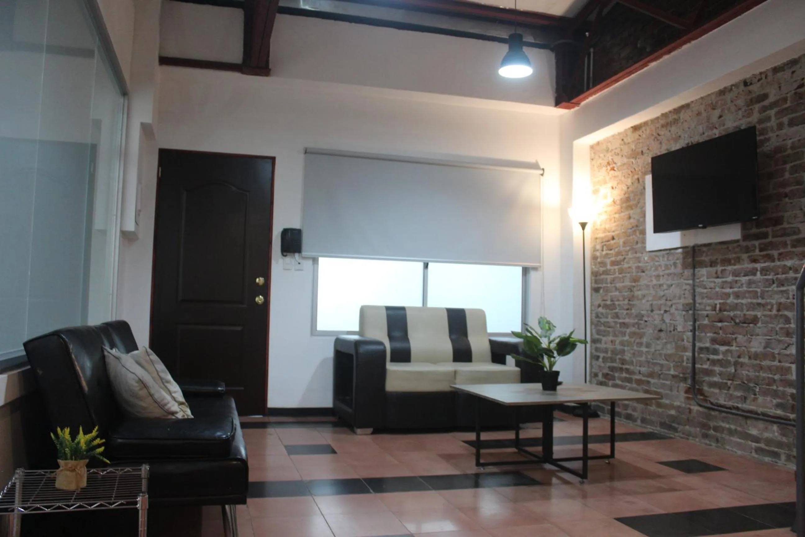 Cando Living Apartments in Central Avenue