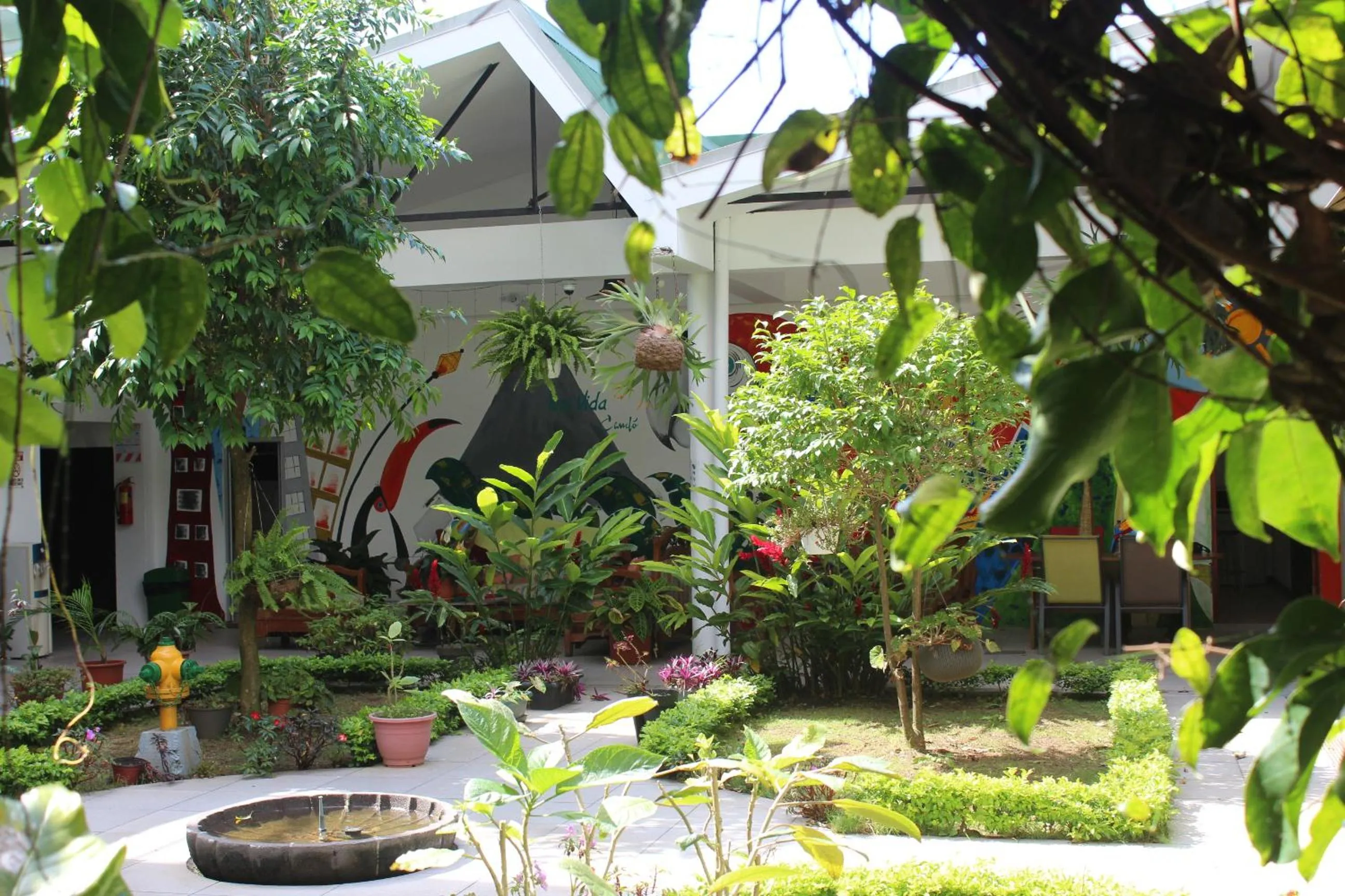 Garden in Cando Living Apartments in Central Avenue