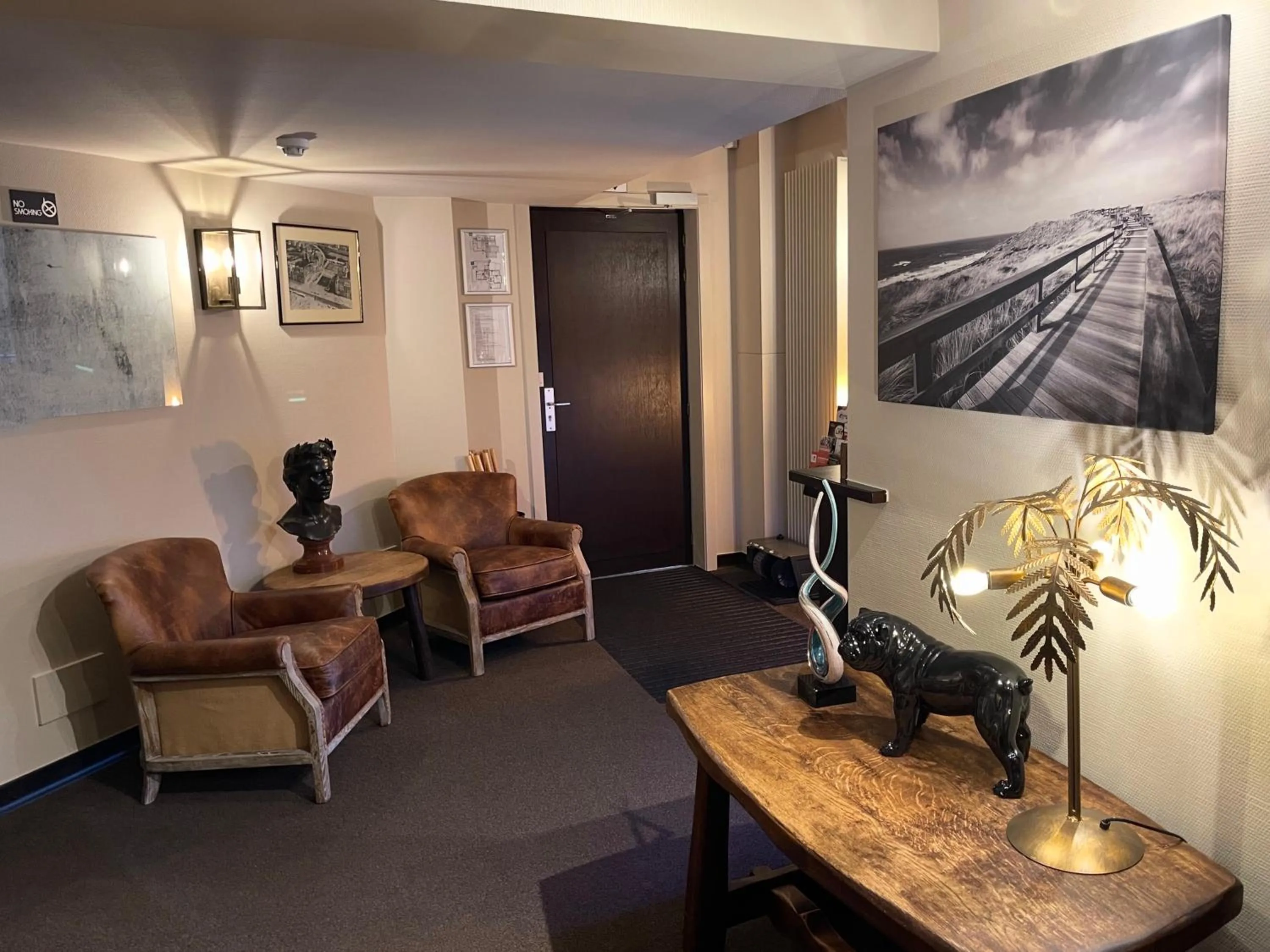 Lobby or reception in Villa Hotel