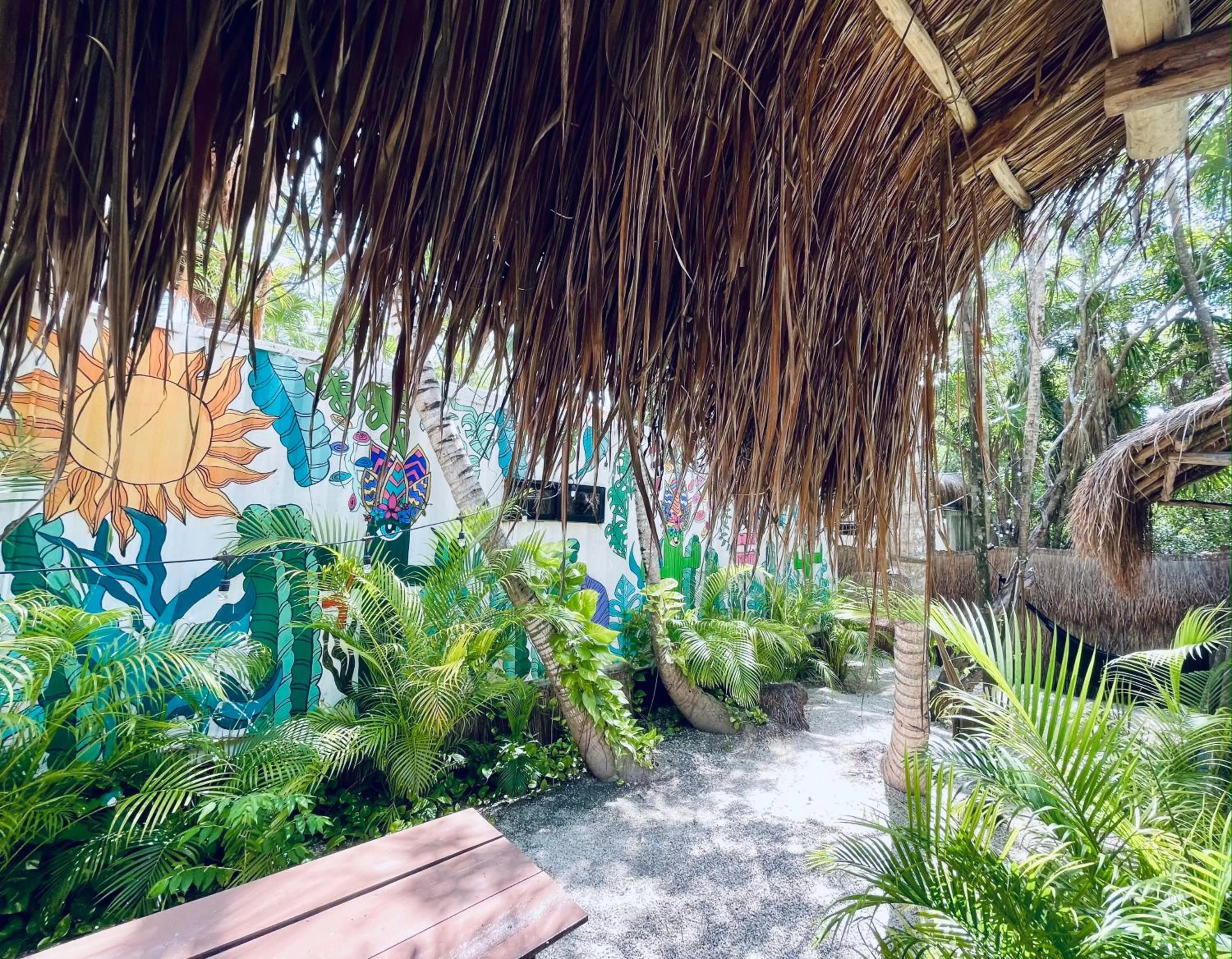 Garden in Pal Mar Glamtainer Tulum