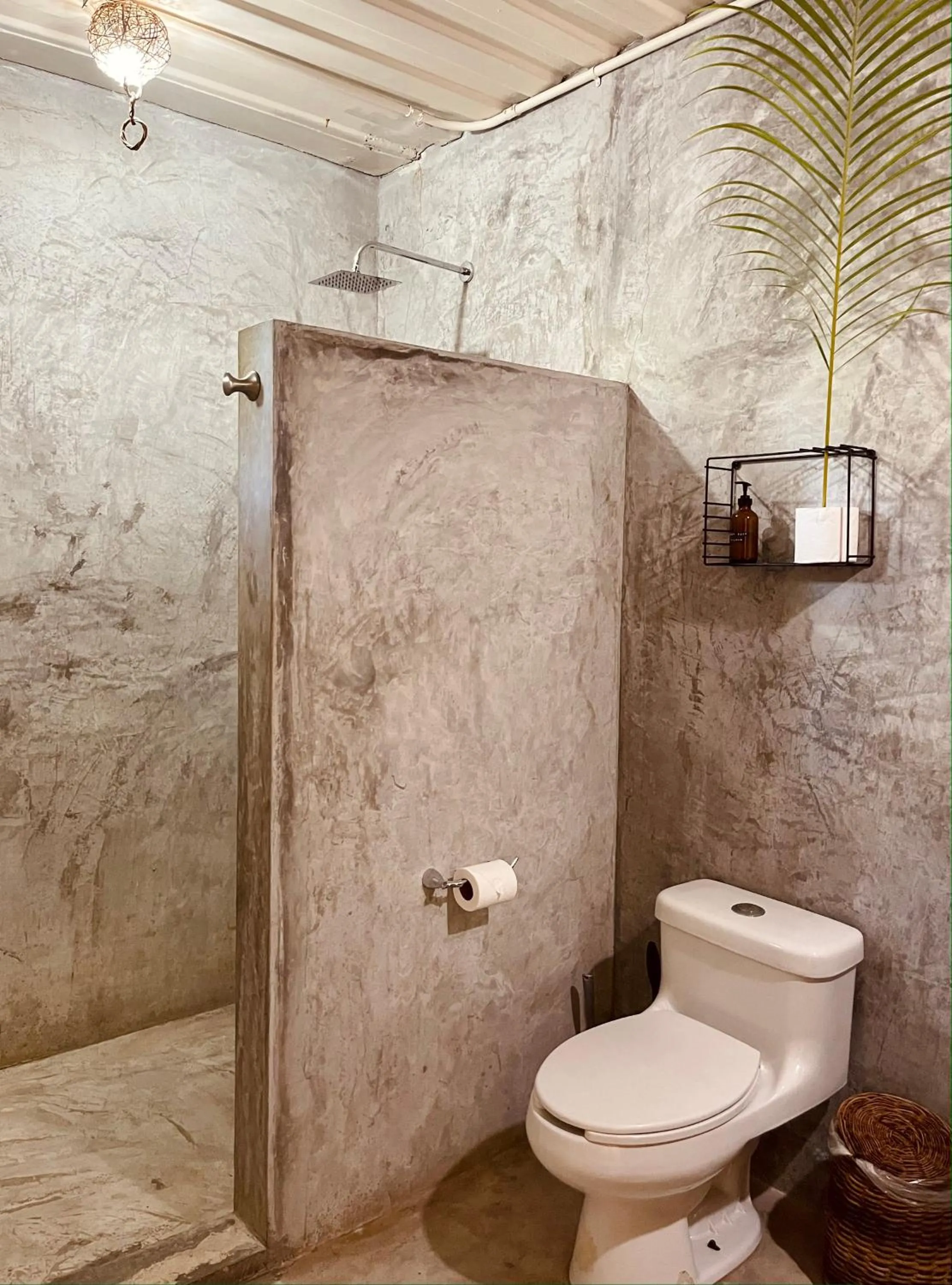 Bathroom in Pal Mar Glamtainer Tulum