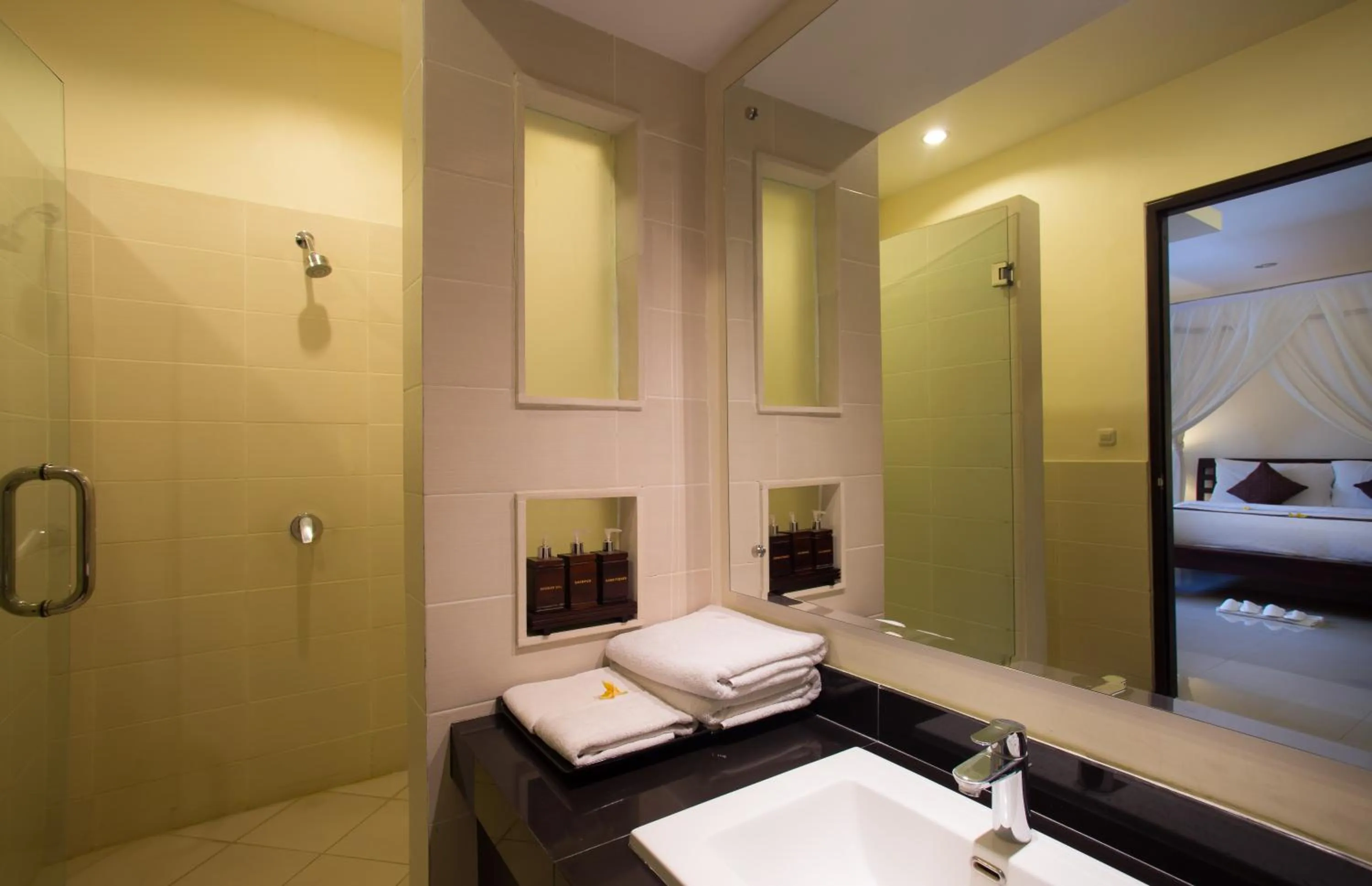 Bathroom, Bed in The Yubi Boutique Villas Seminyak