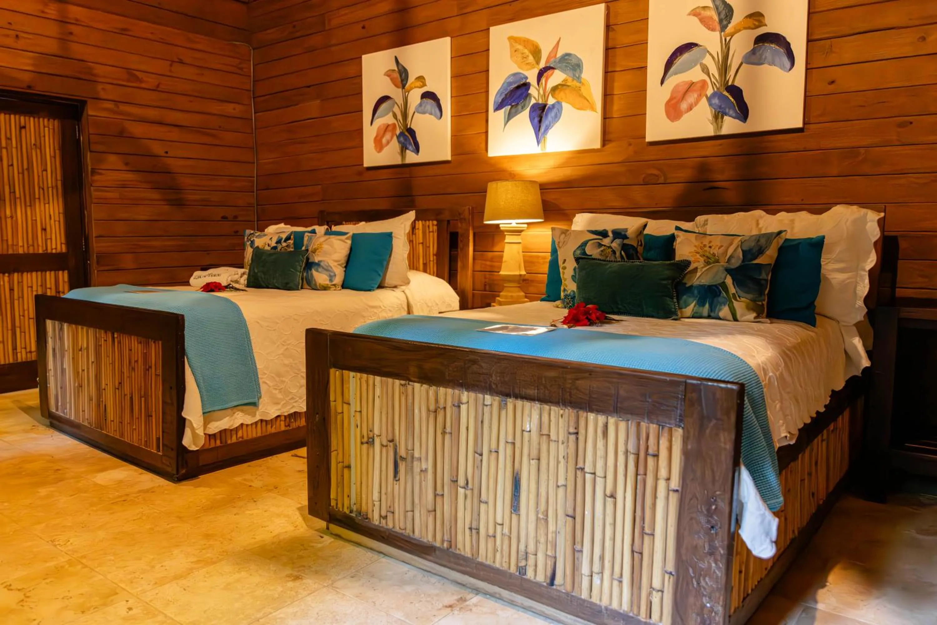 Bed in Platon Ecolodge