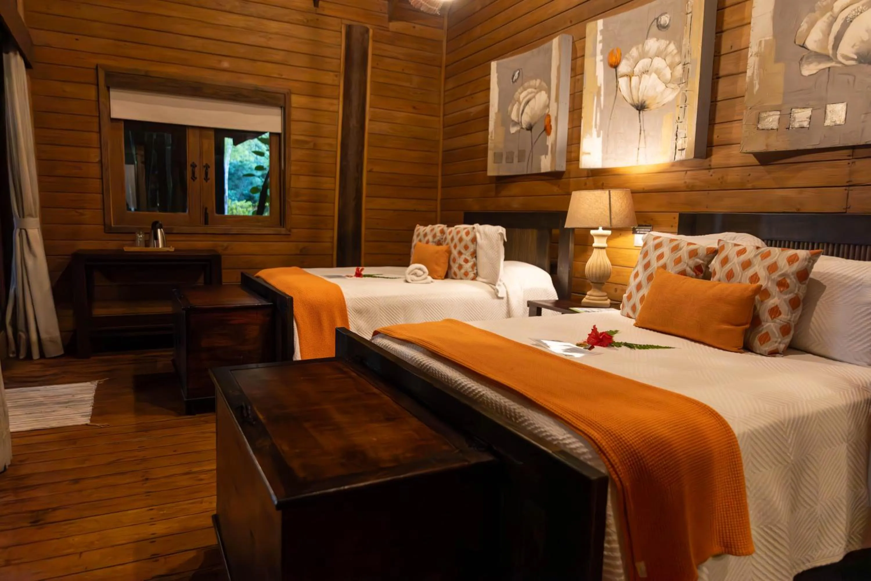 Bed in Platon Ecolodge