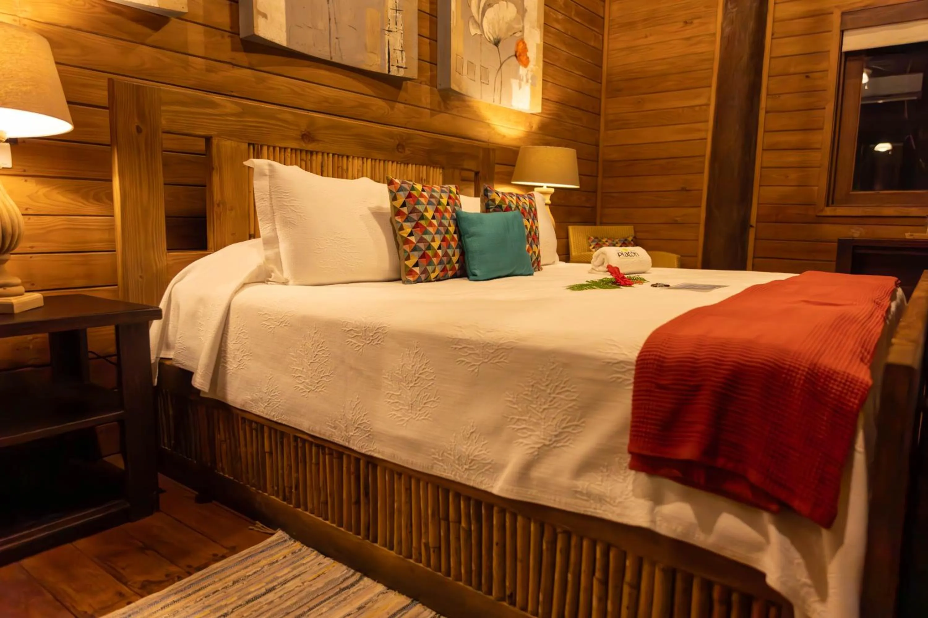 Bed in Platon Ecolodge