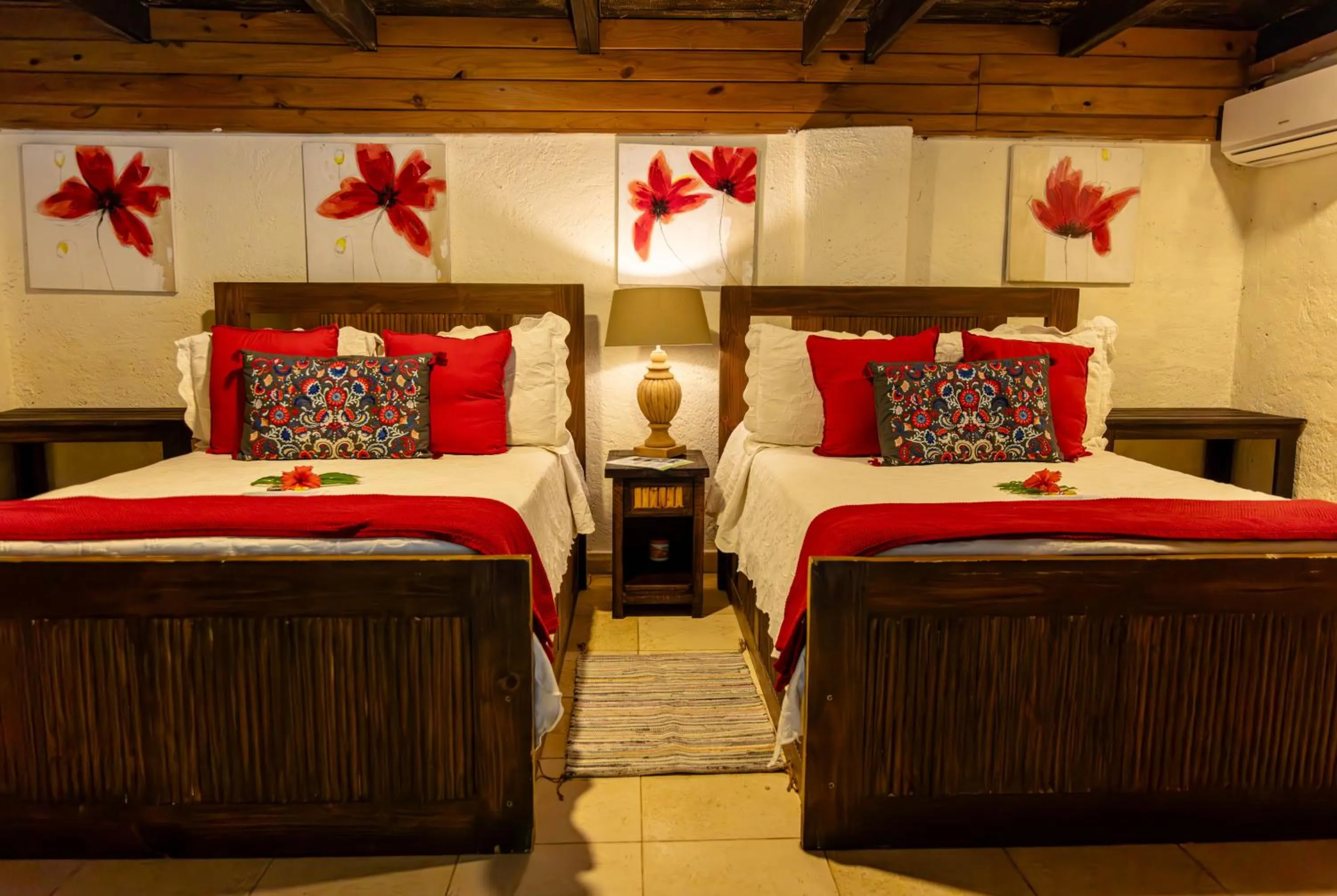 Bed in Platon Ecolodge