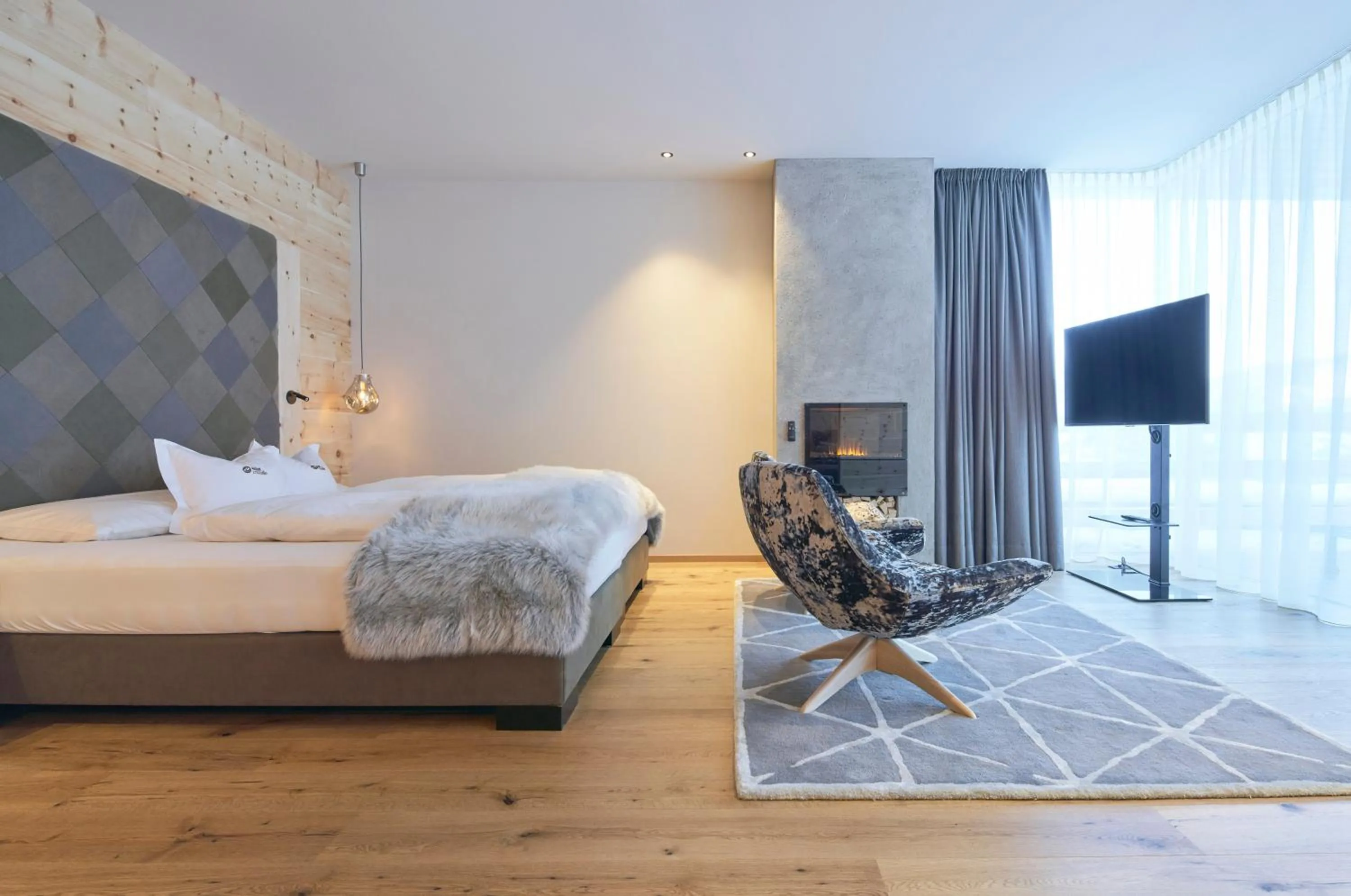 Bed in Hotel Cristallo - Wellness Mountain Living