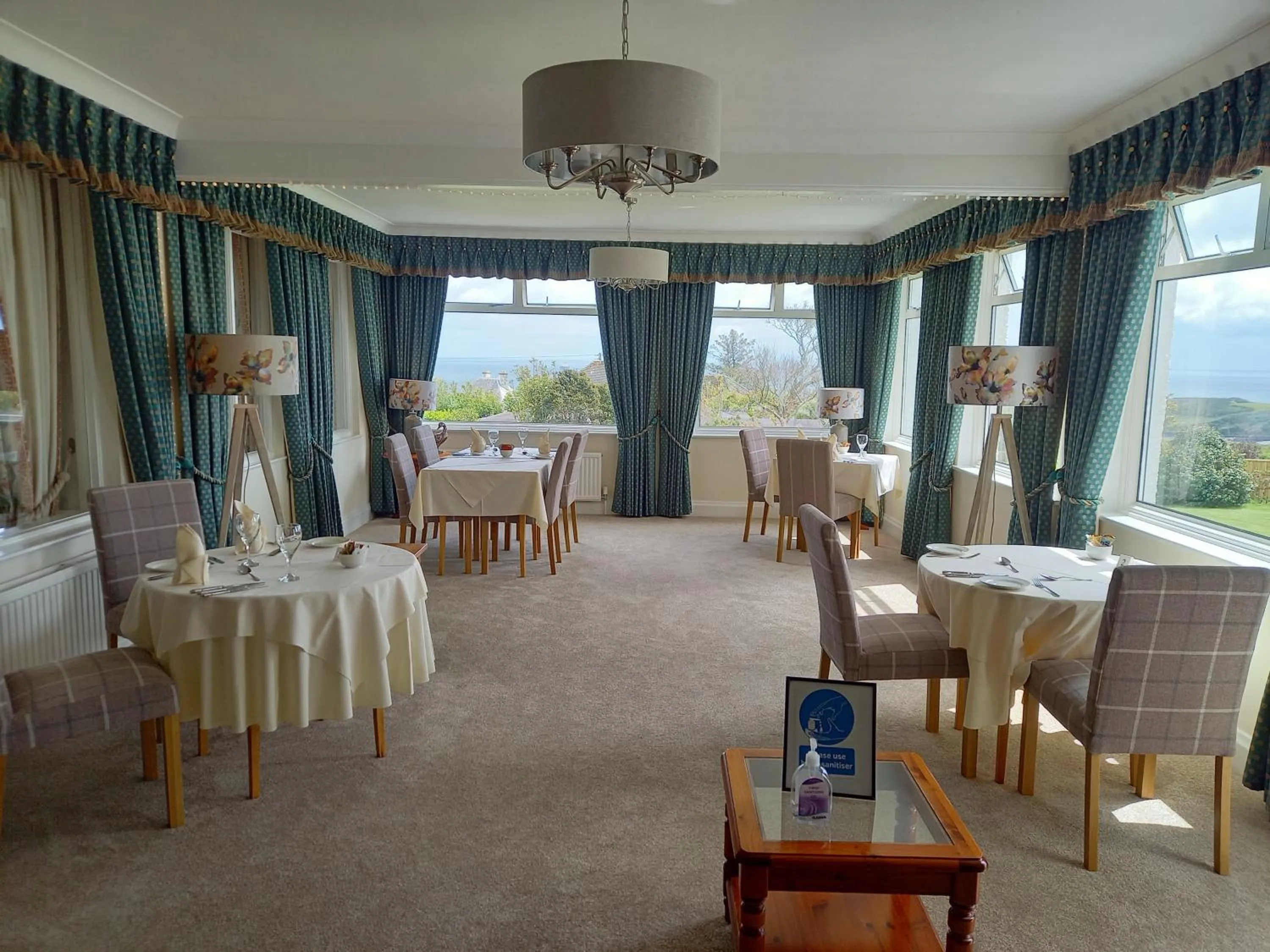 Dining area in Trelawne Hotel