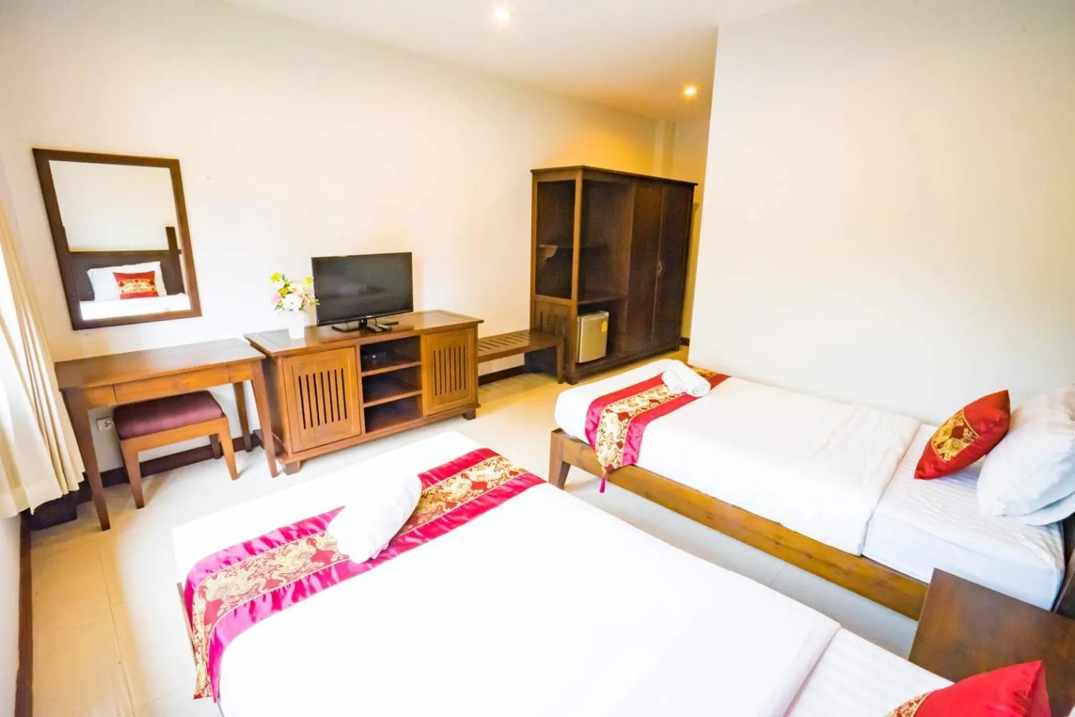 Bed in Anyamanee Resort