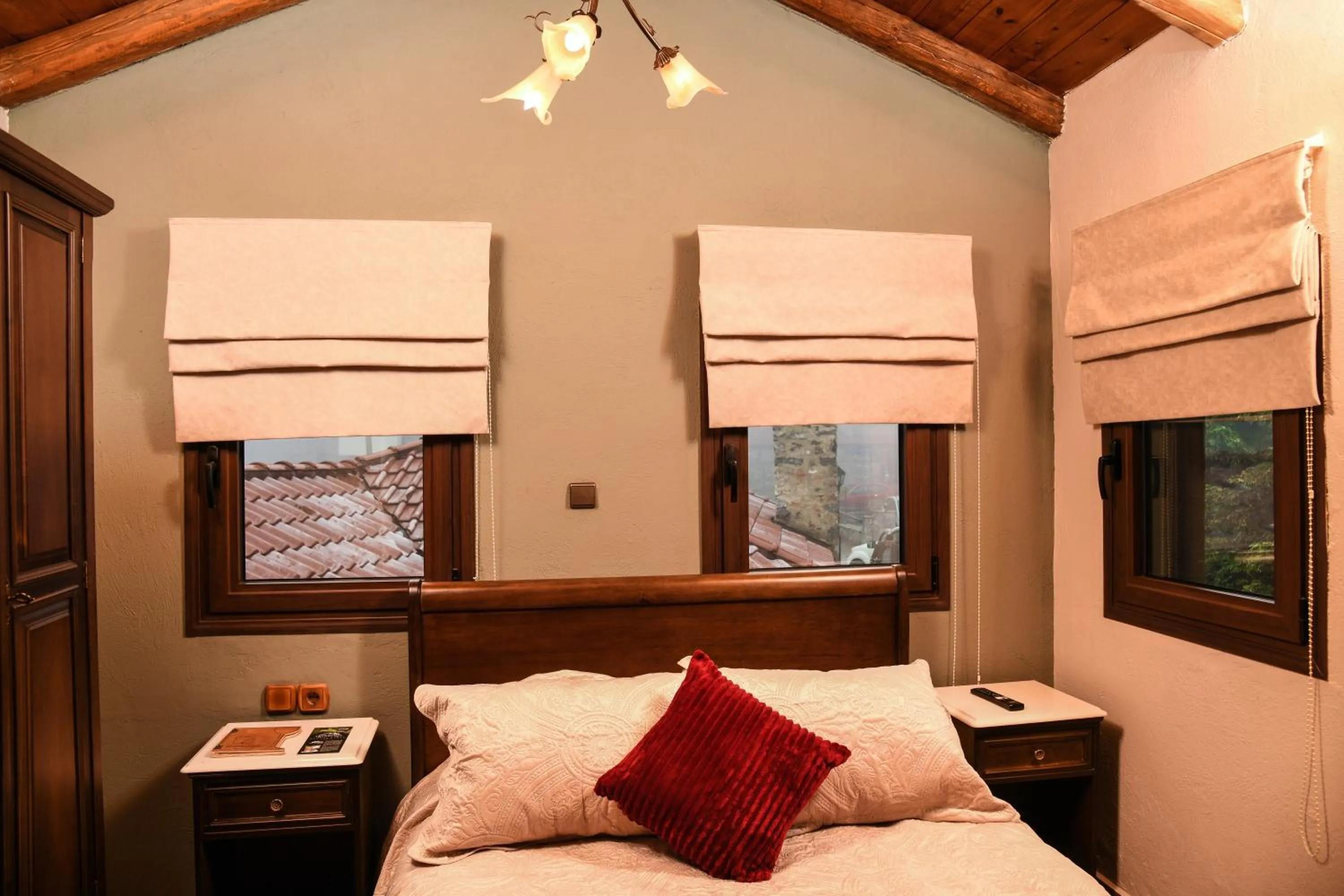 Bed in Αρχοντικό Ταρσούνα