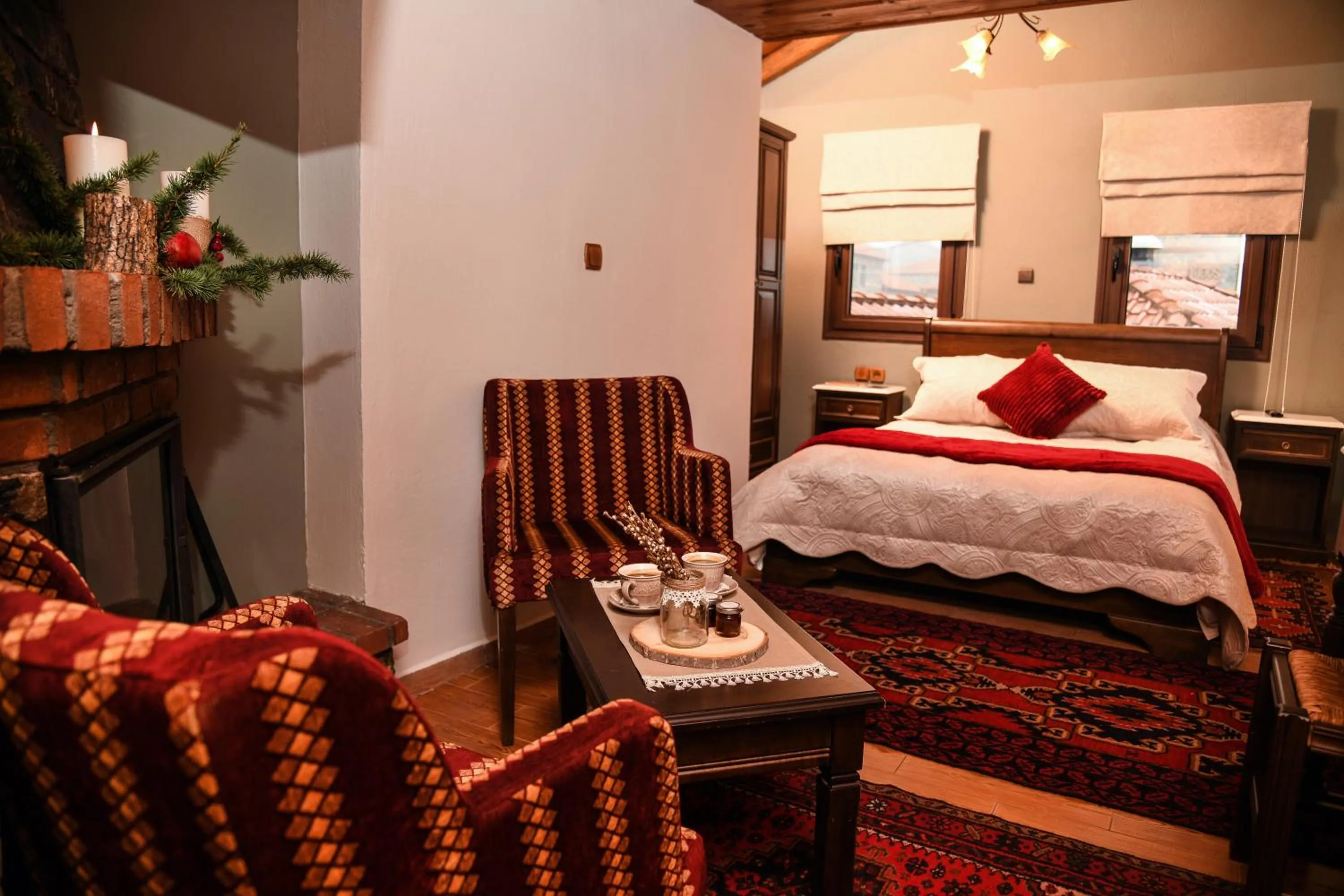 Living room, Bed in Αρχοντικό Ταρσούνα