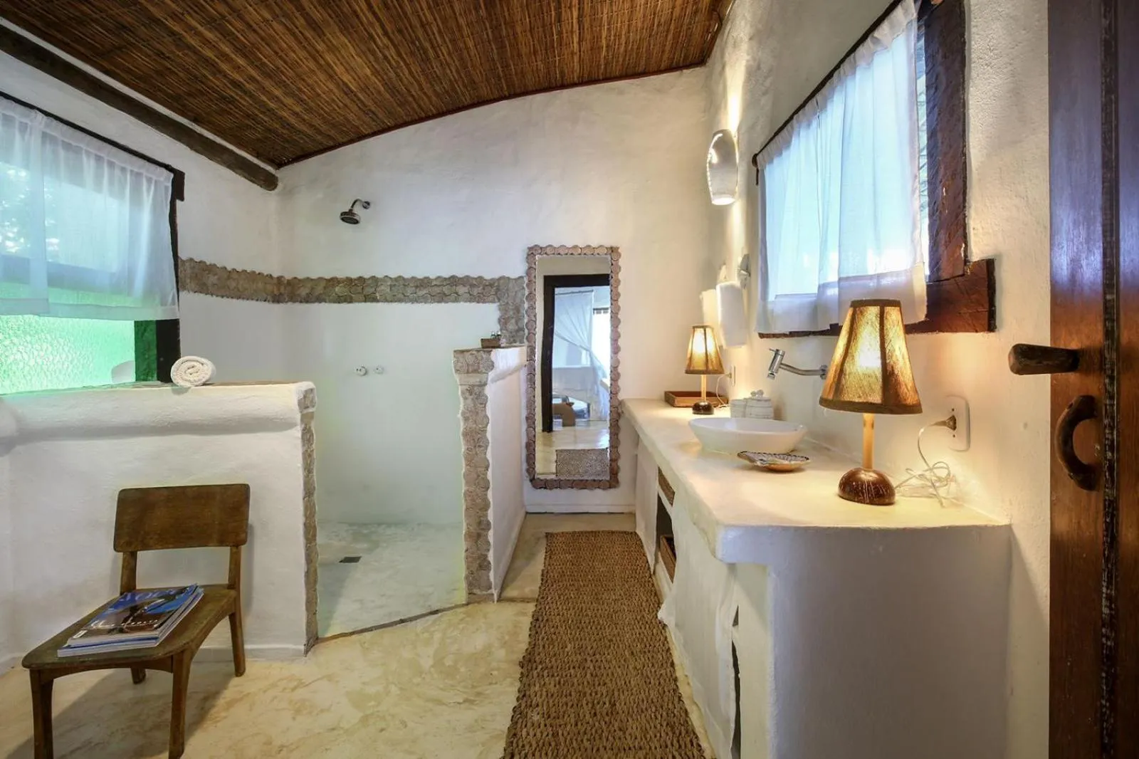 Bathroom in Hotel Calá & Divino