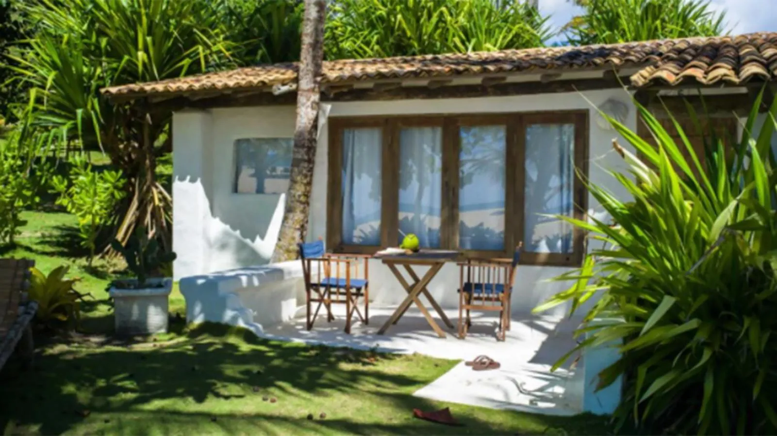 Facade/entrance in Hotel Calá & Divino