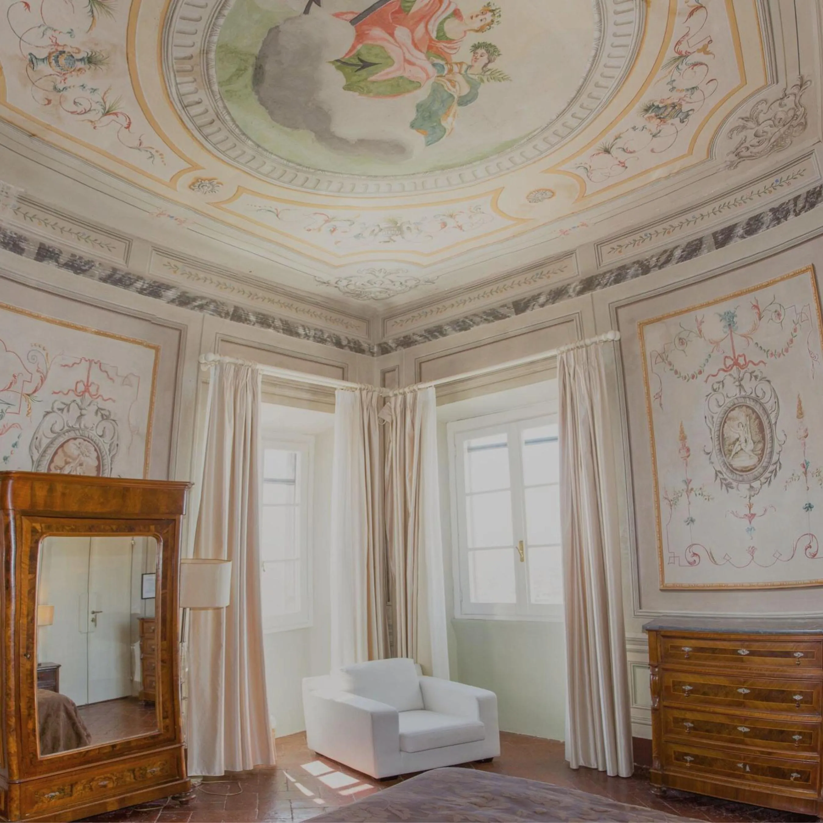 Bedroom in Hotel Villa Sermolli