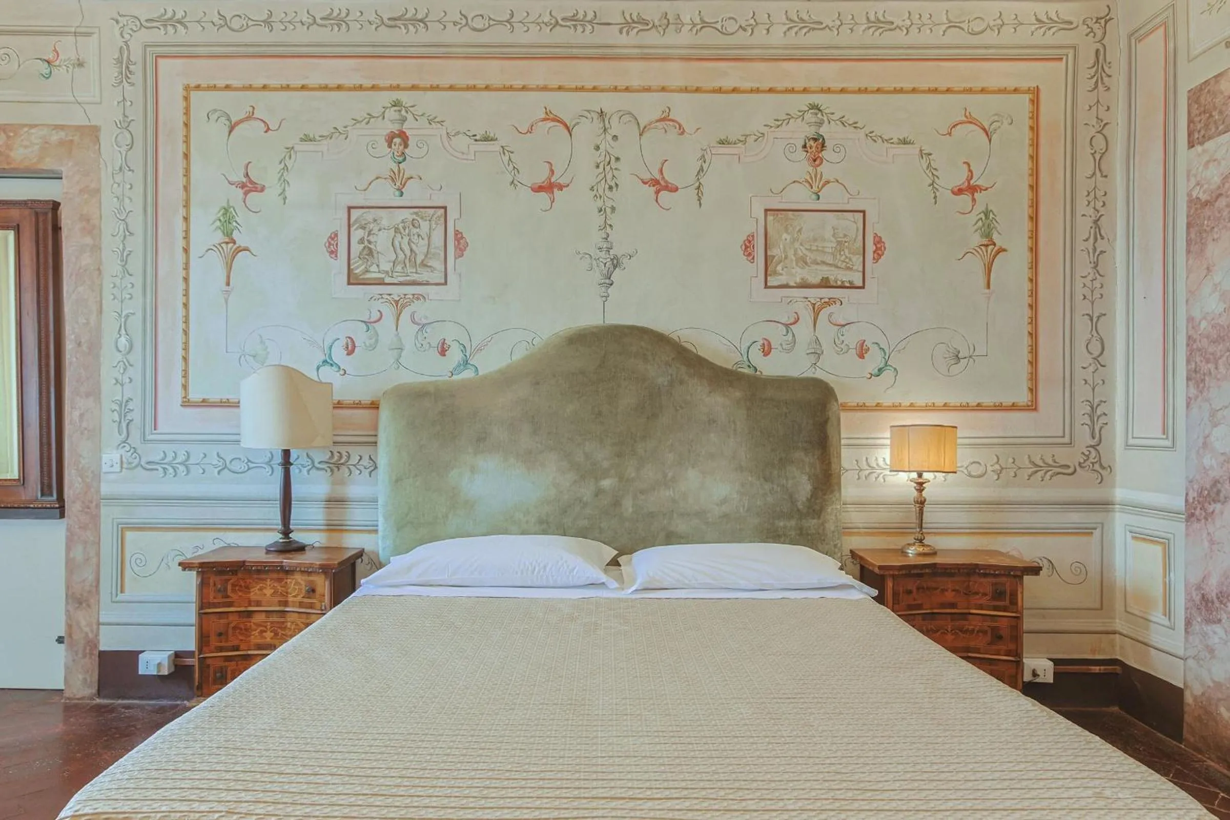 Bedroom, Bed in Hotel Villa Sermolli