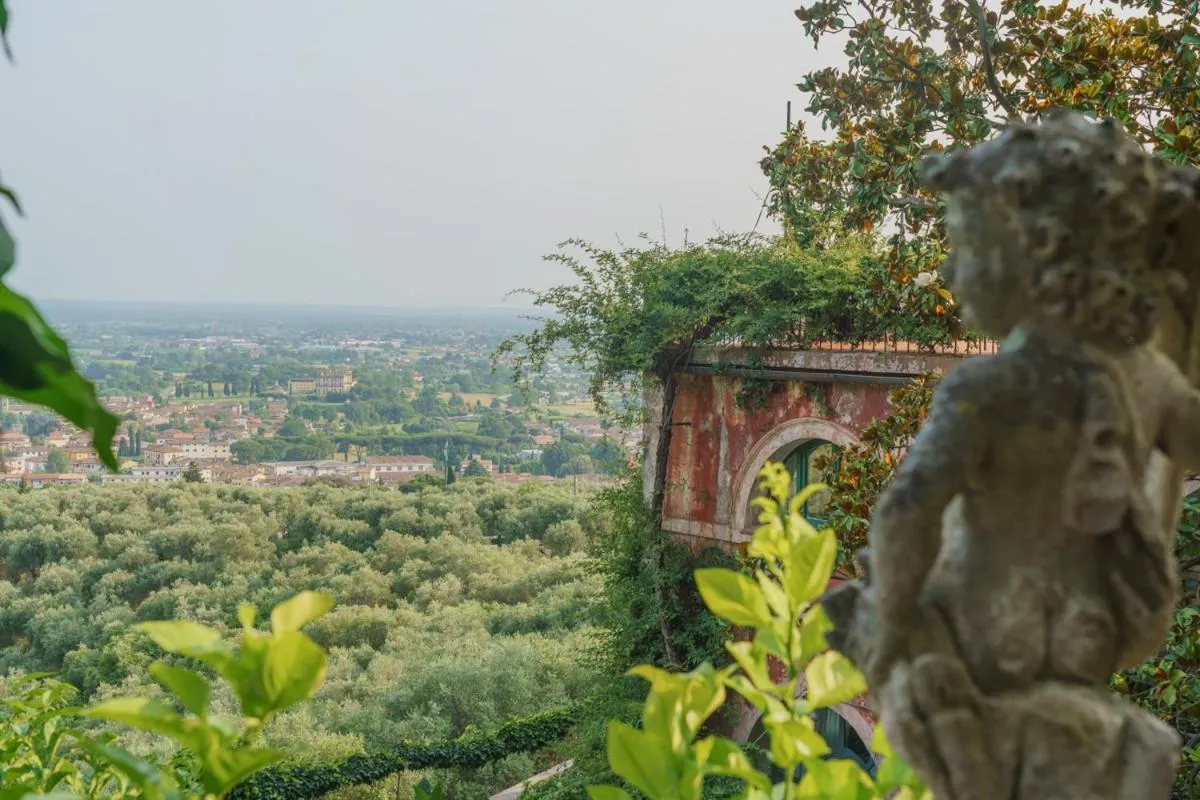 Natural landscape in Hotel Villa Sermolli
