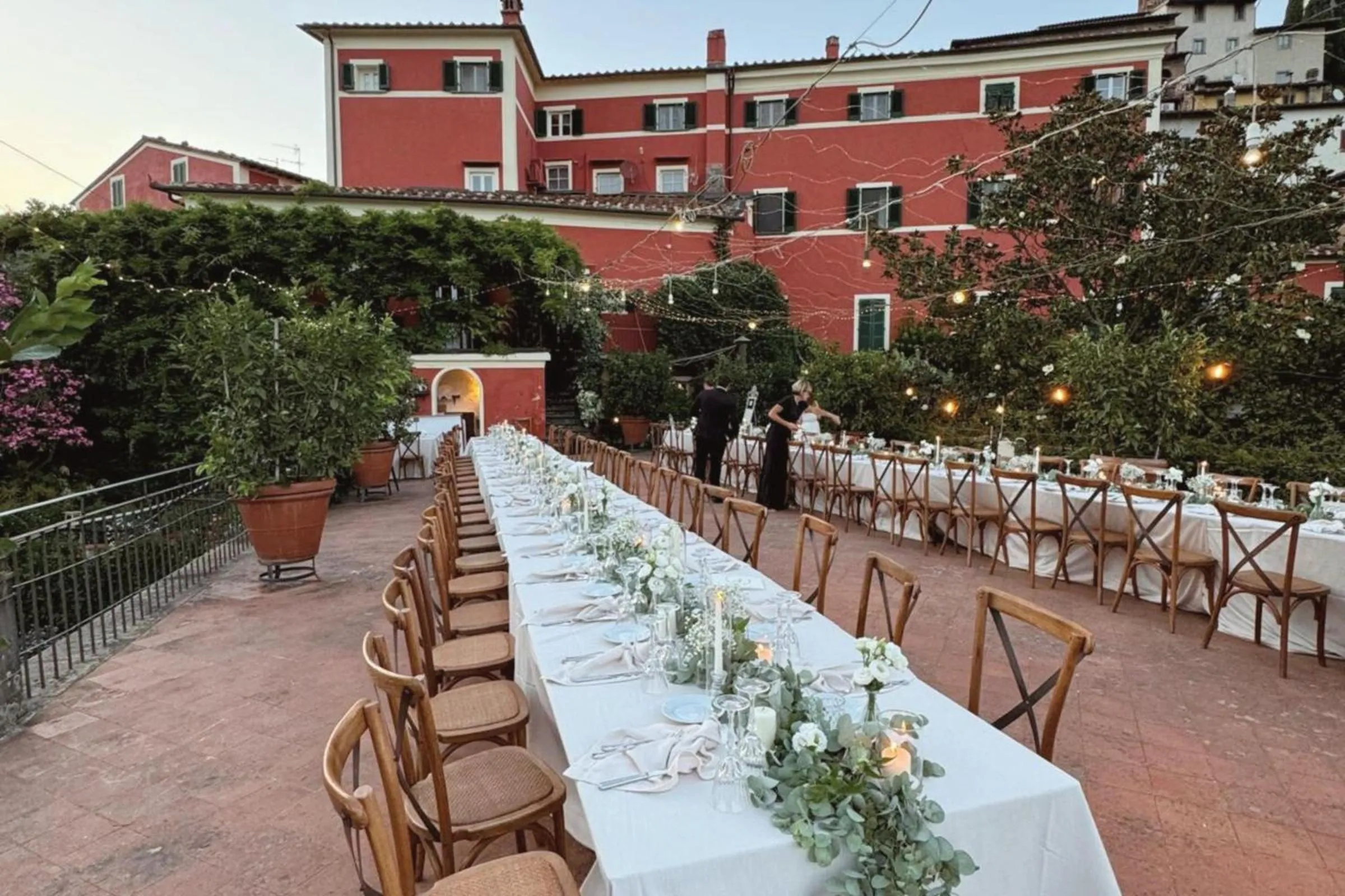 Property building in Hotel Villa Sermolli