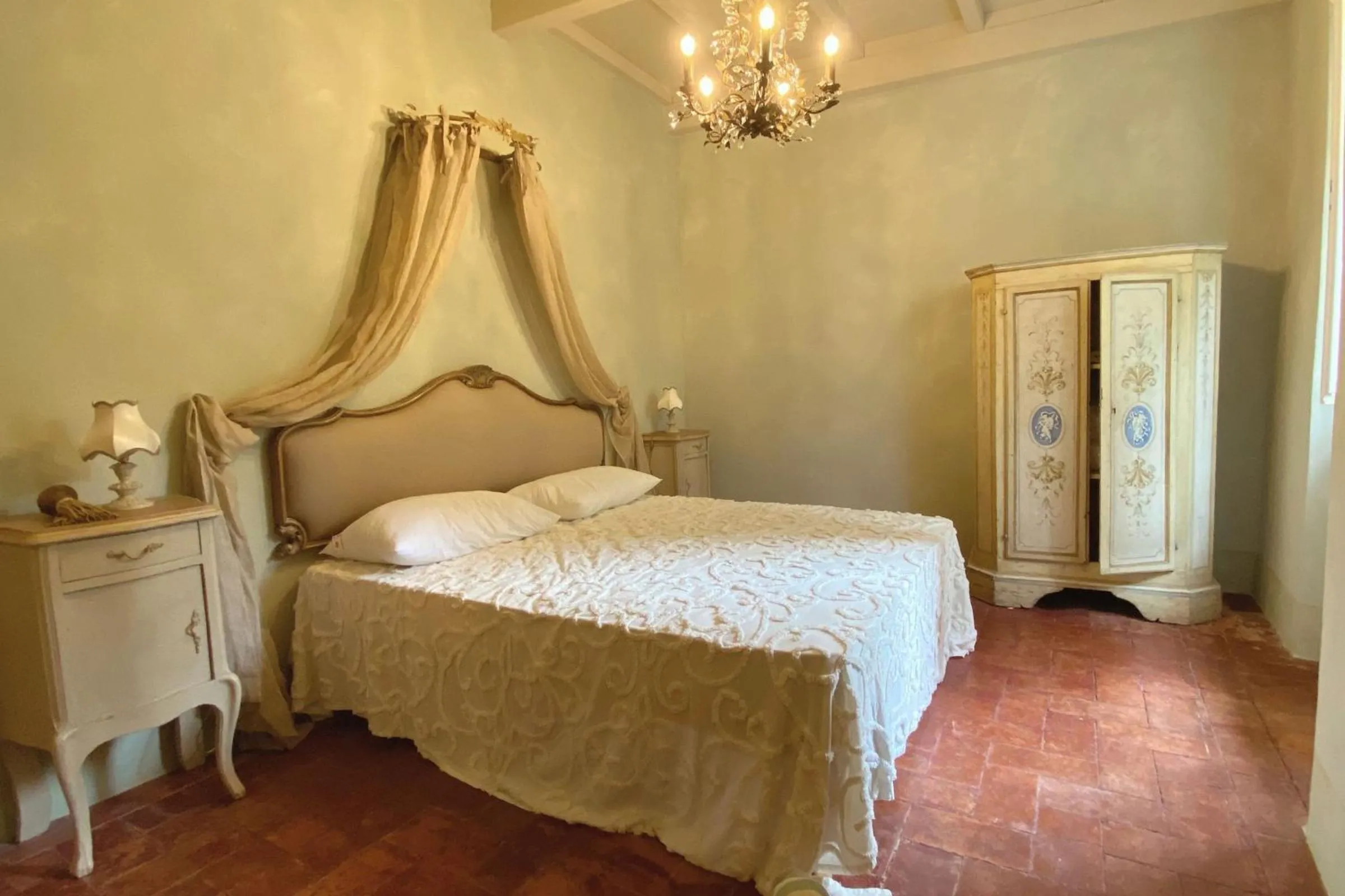 Bedroom, Bed in Hotel Villa Sermolli