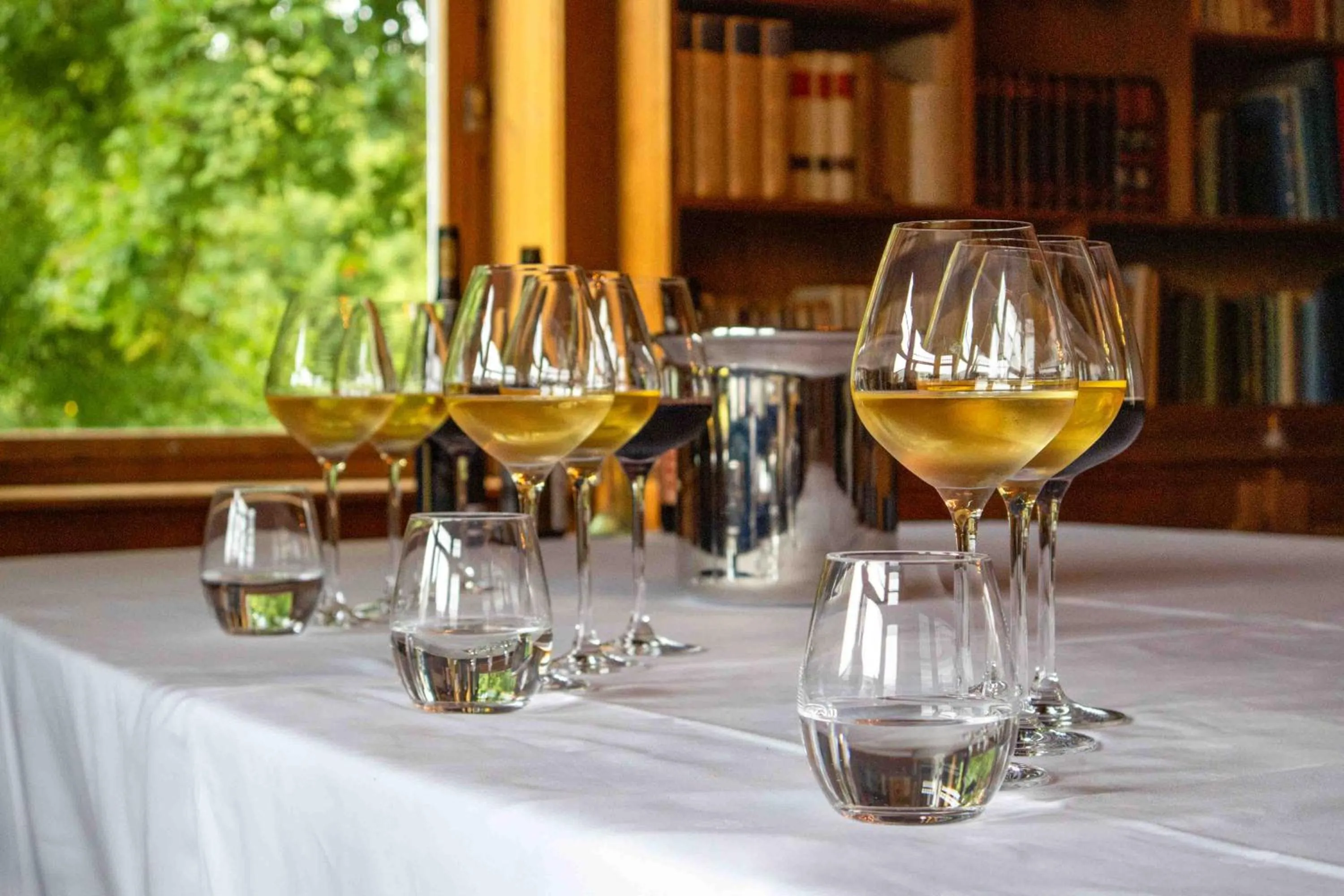 Restaurant/places to eat in Thorbjørnrud Hotell